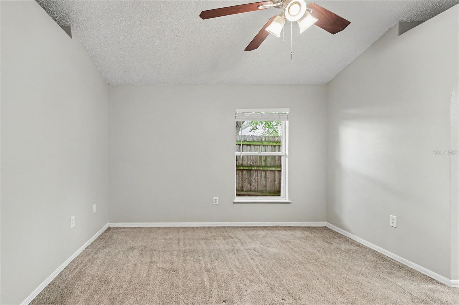5655 New Cambridge, Orlando, FL 32810