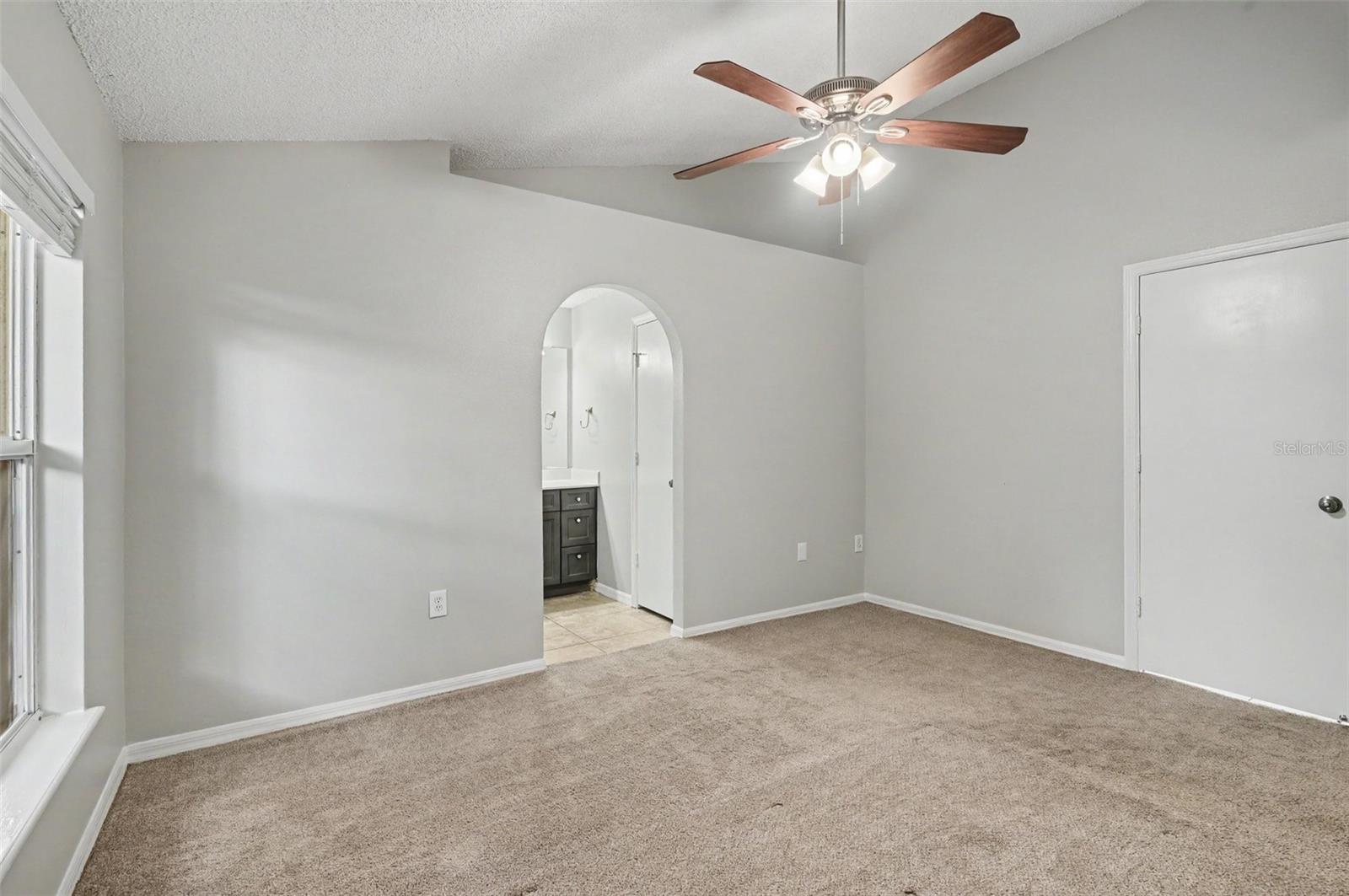 5655 New Cambridge, Orlando, FL 32810
