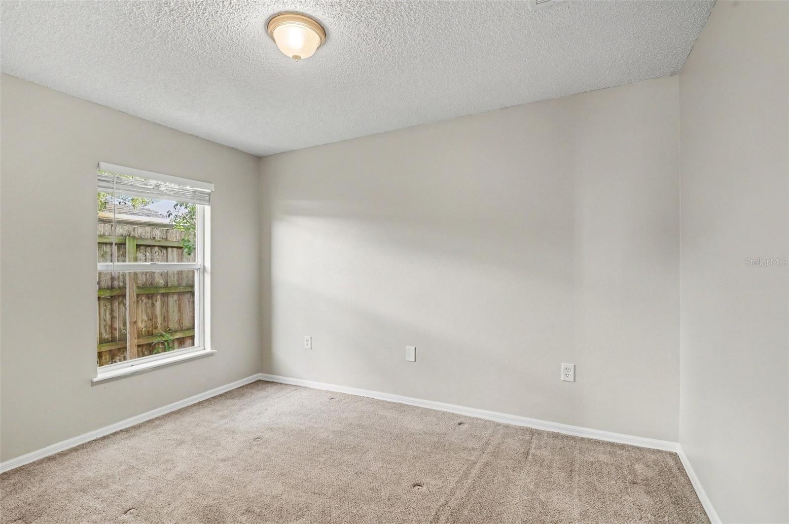 5655 New Cambridge, Orlando, FL 32810
