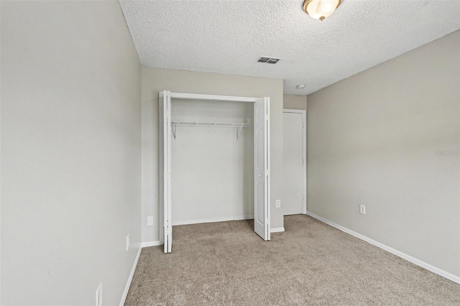 5655 New Cambridge, Orlando, FL 32810