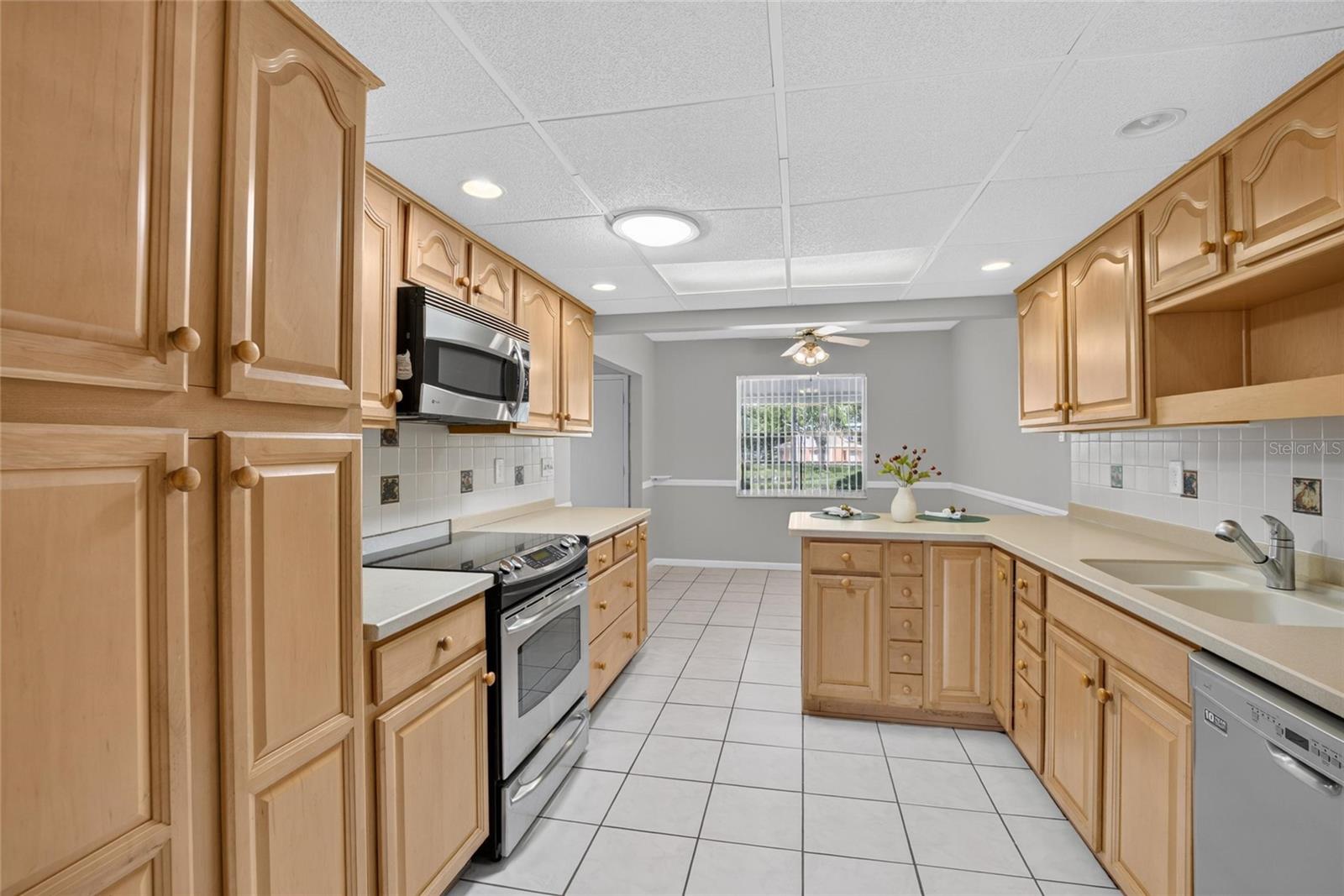1244 Del Webb, Sun City Center, FL 33573