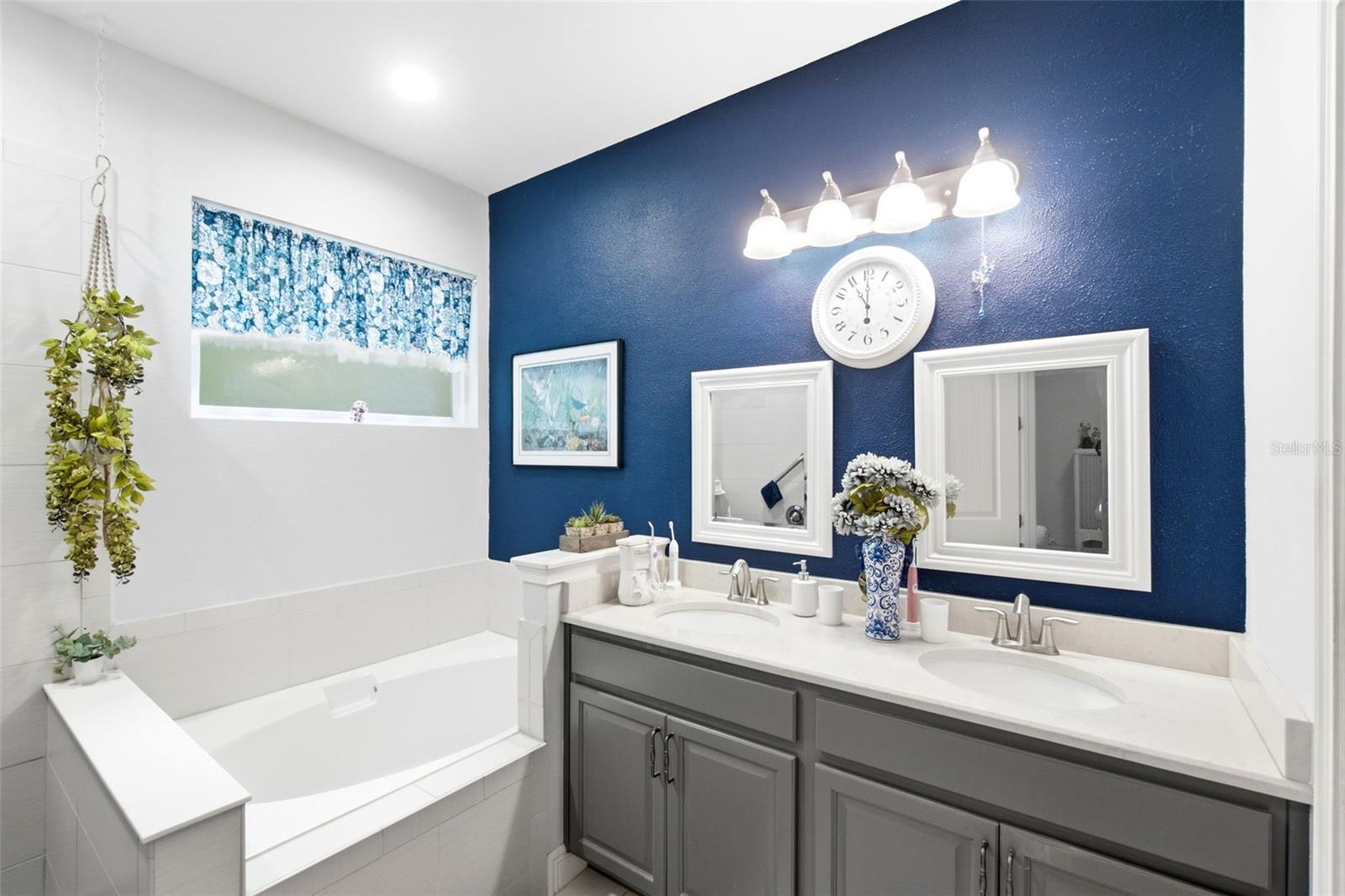 500 Bird Song, Deland, FL 32720