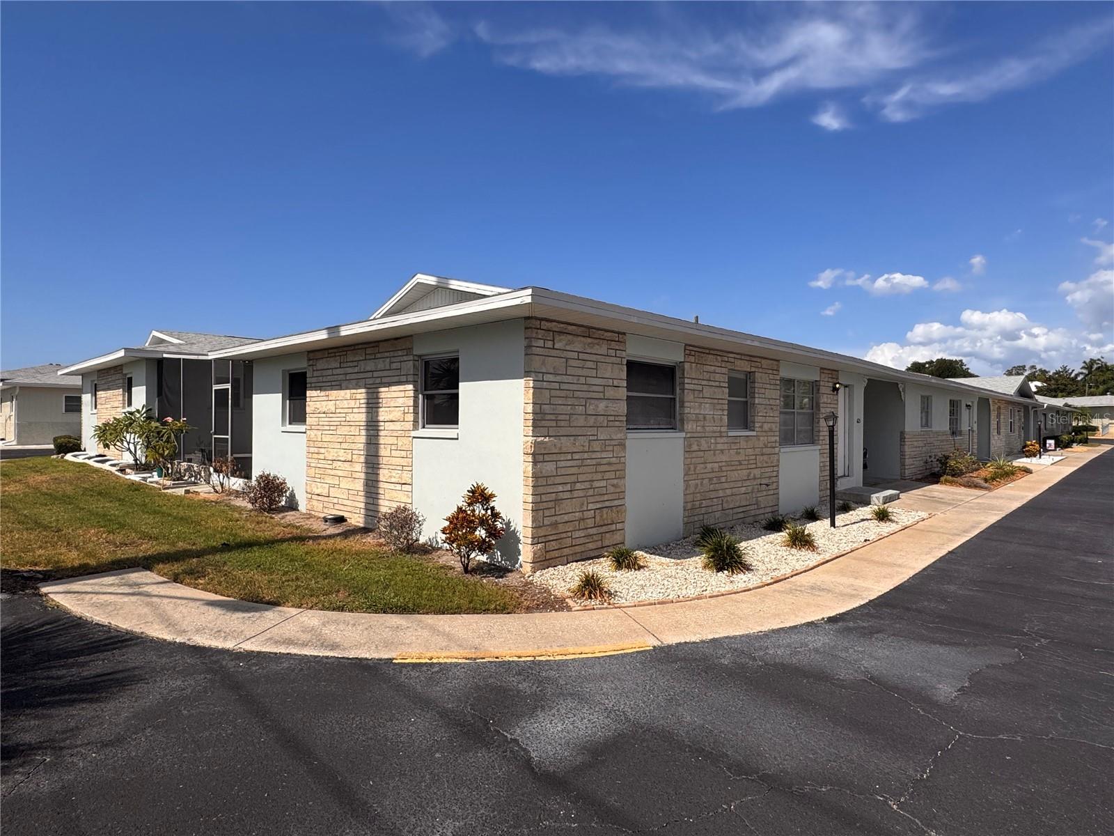 12400 Park Unit 625, Seminole, FL 33772