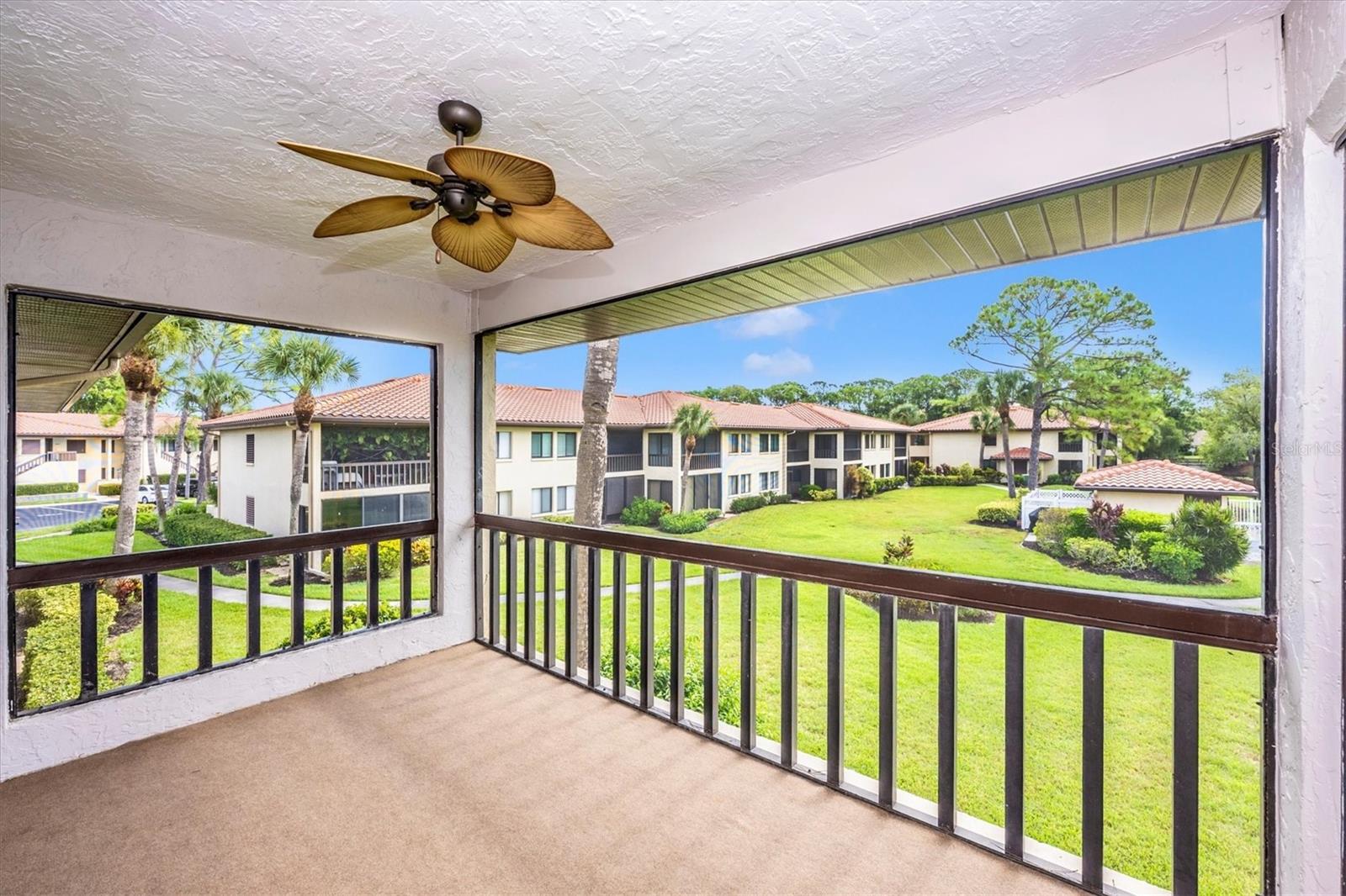 5178 Lake Village Unit 86, Sarasota, FL 34235
