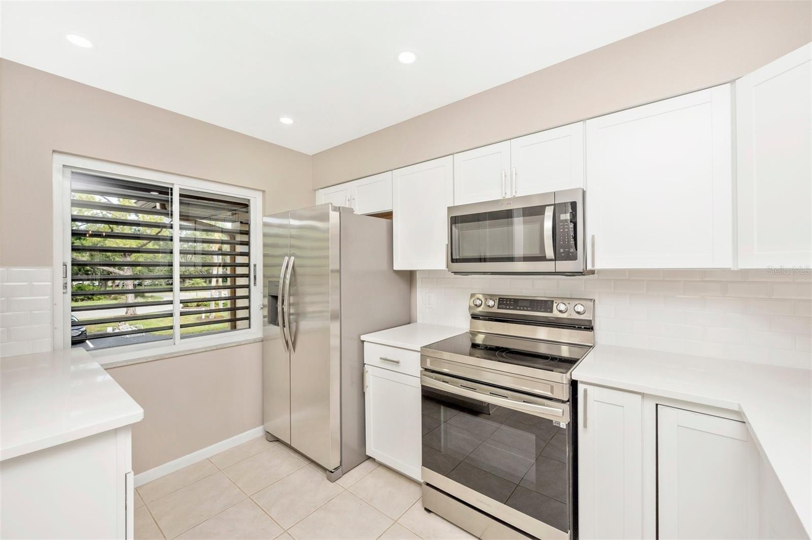 5178 Lake Village Unit 86, Sarasota, FL 34235