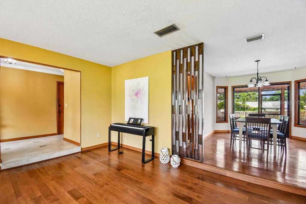 507 Fernwood, Altamonte Springs, FL 32701