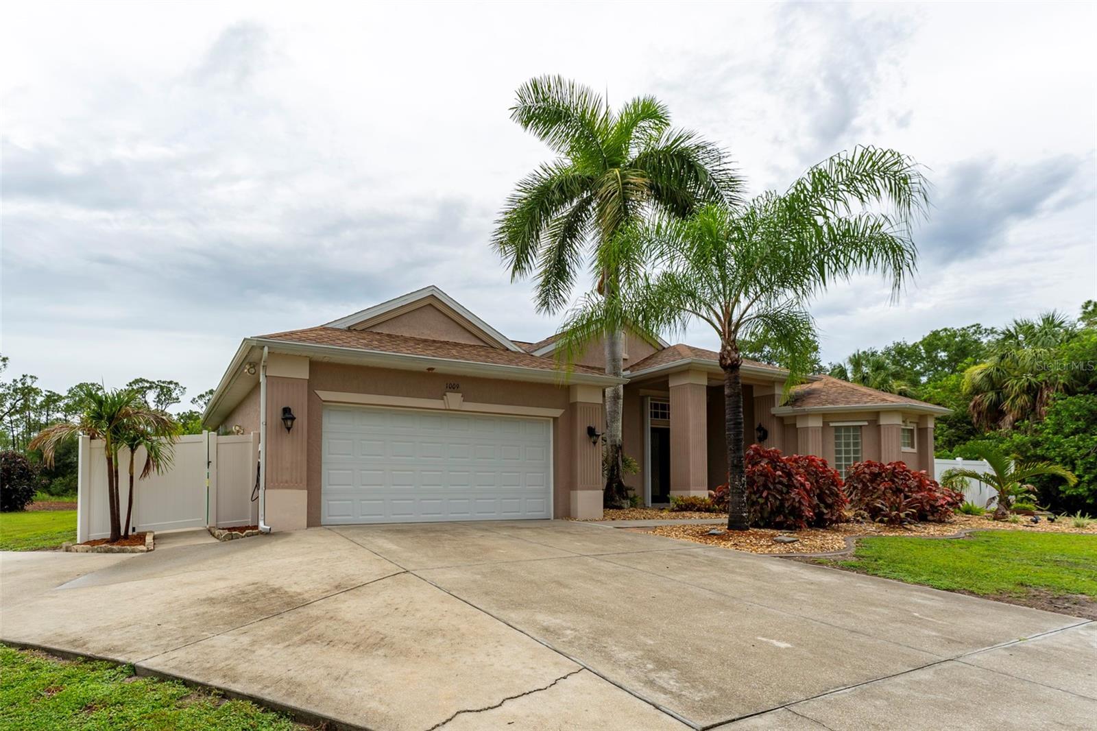1009 Campbell, Port Charlotte, FL 33953