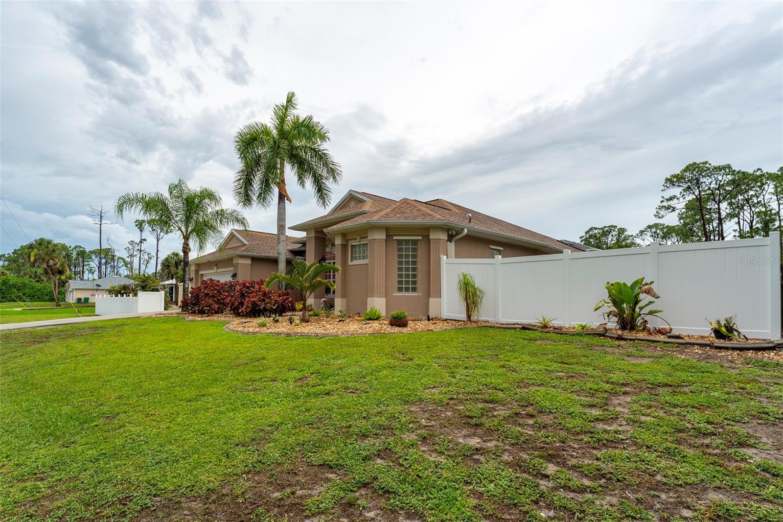 1009 Campbell, Port Charlotte, FL 33953