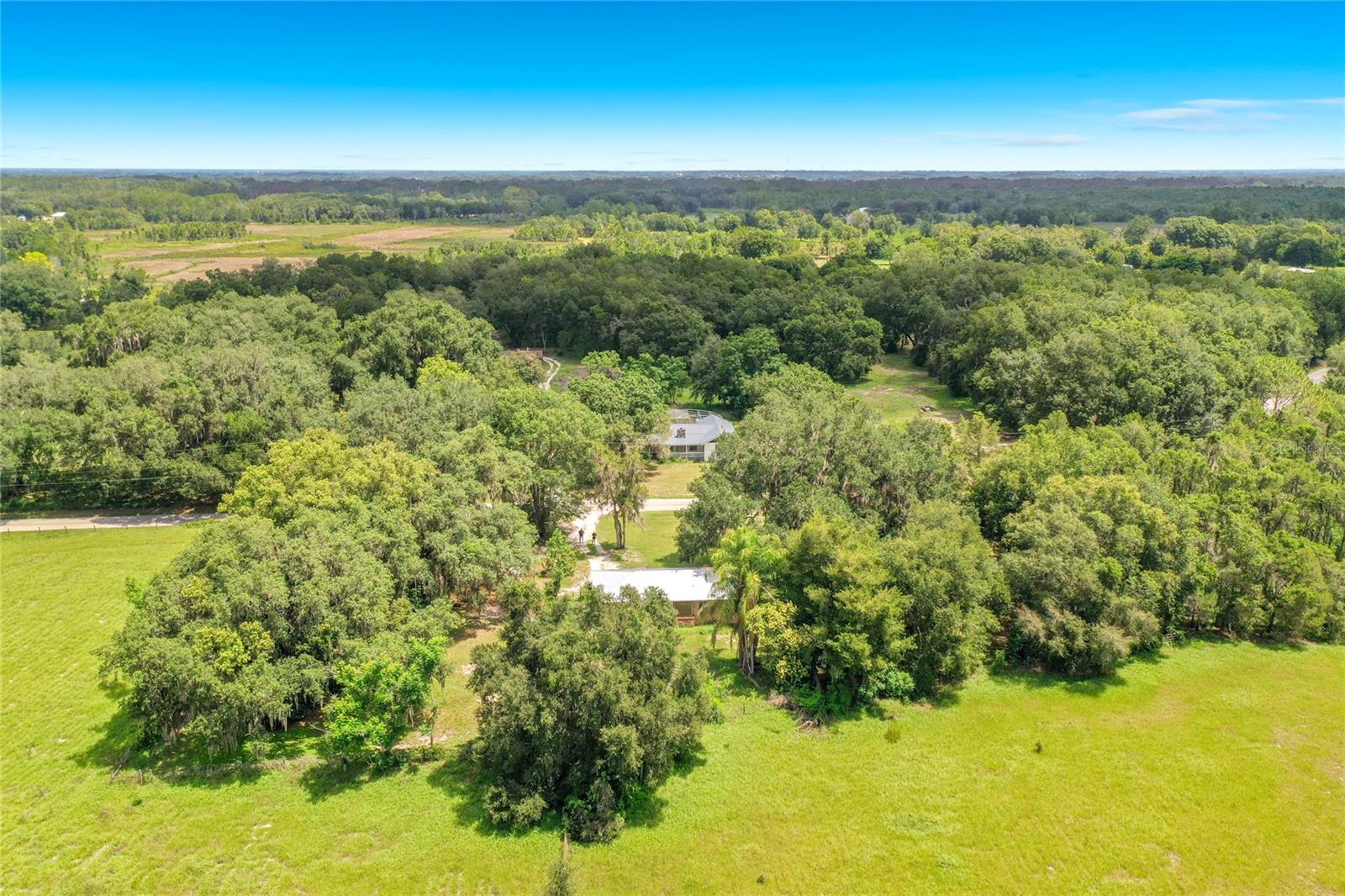 2736 Empire Church, Groveland, FL 34736