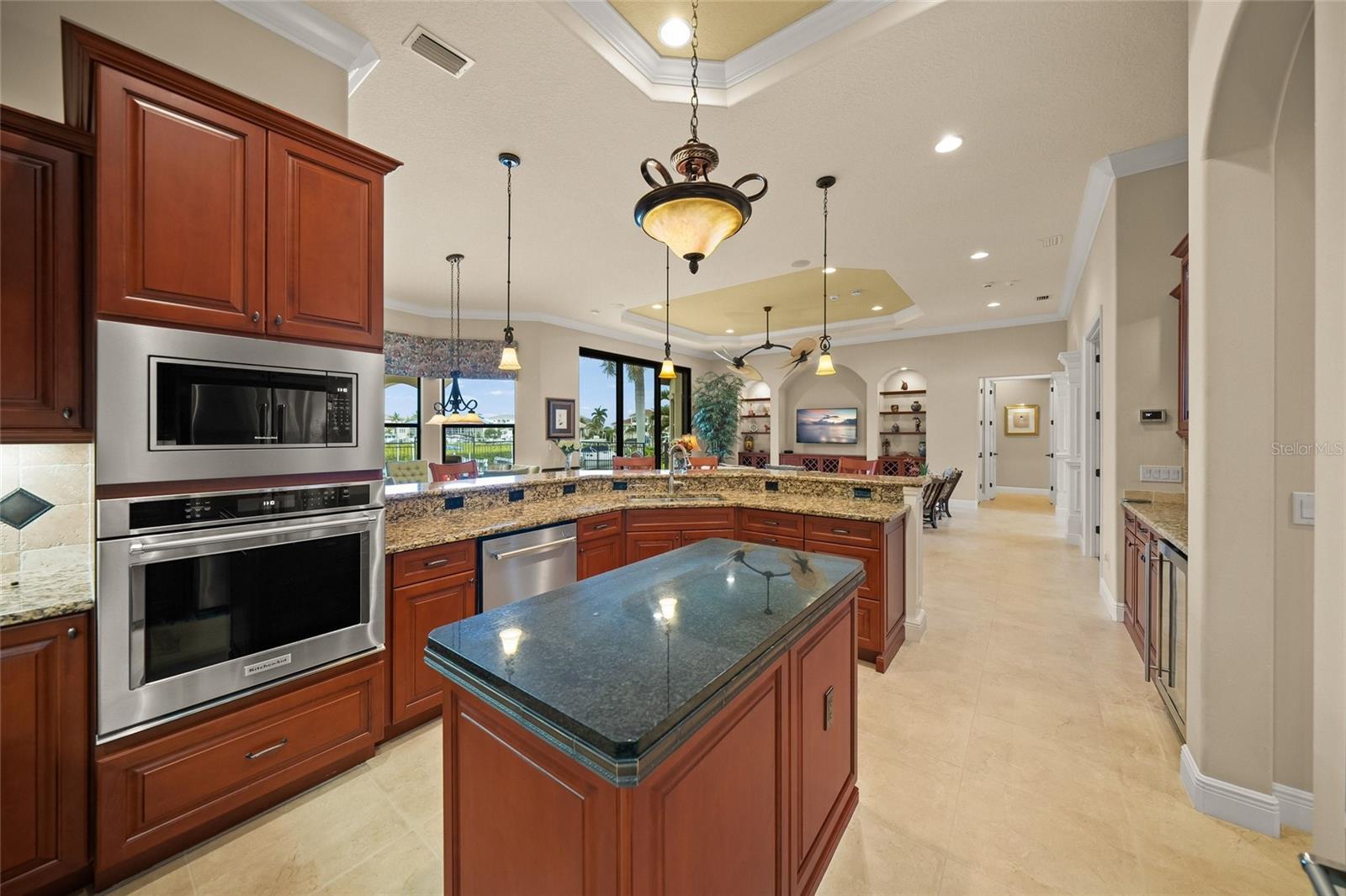 4110 Commodore, Cortez, FL 34215