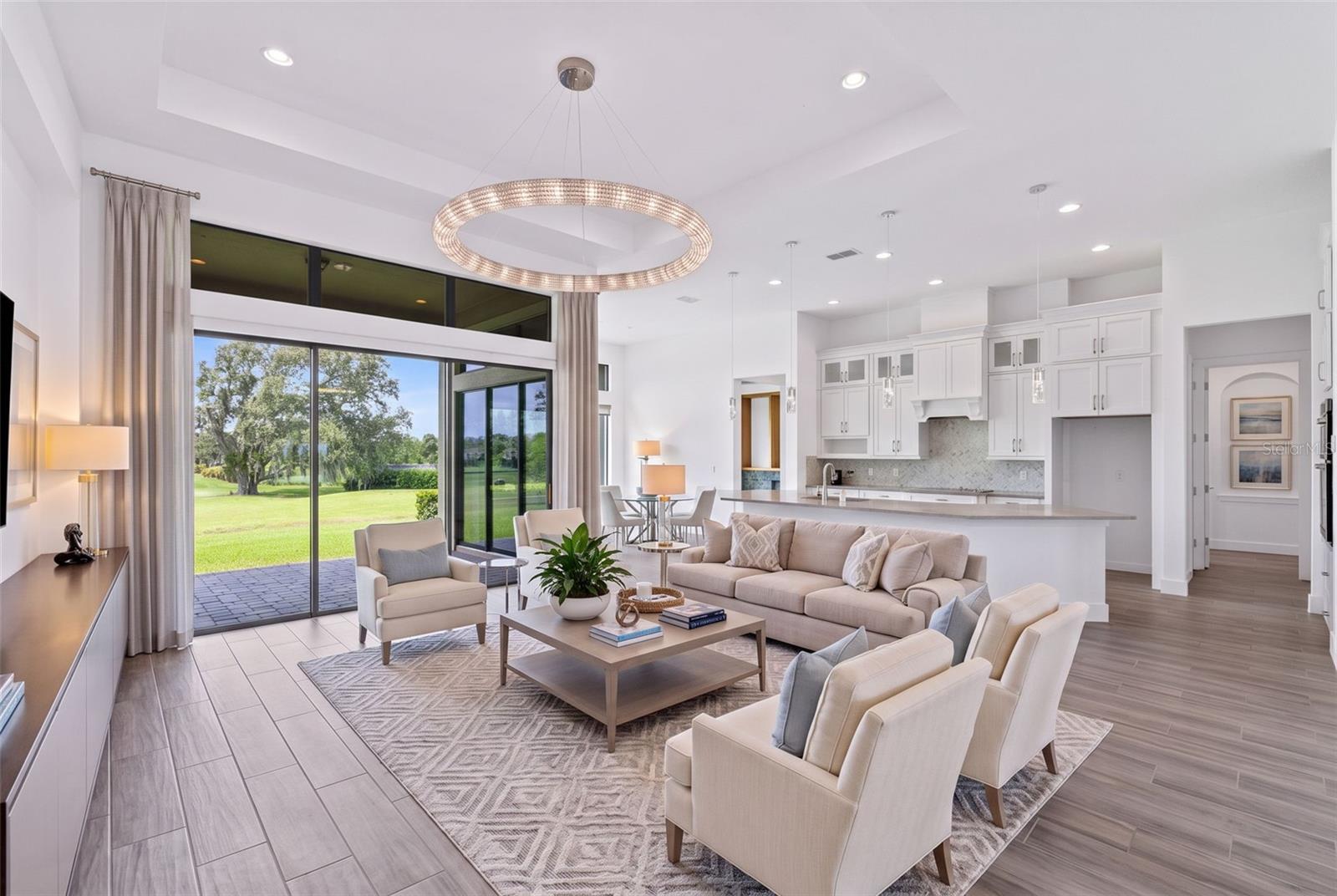 25858 Crossings Bluff, Sorrento, FL 32776