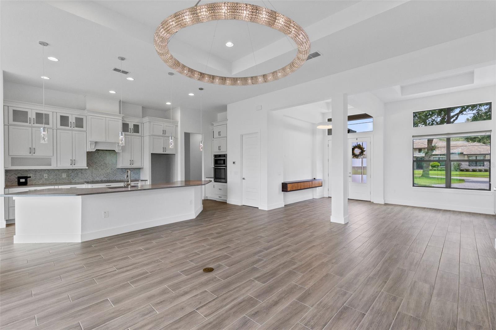 25858 Crossings Bluff, Sorrento, FL 32776