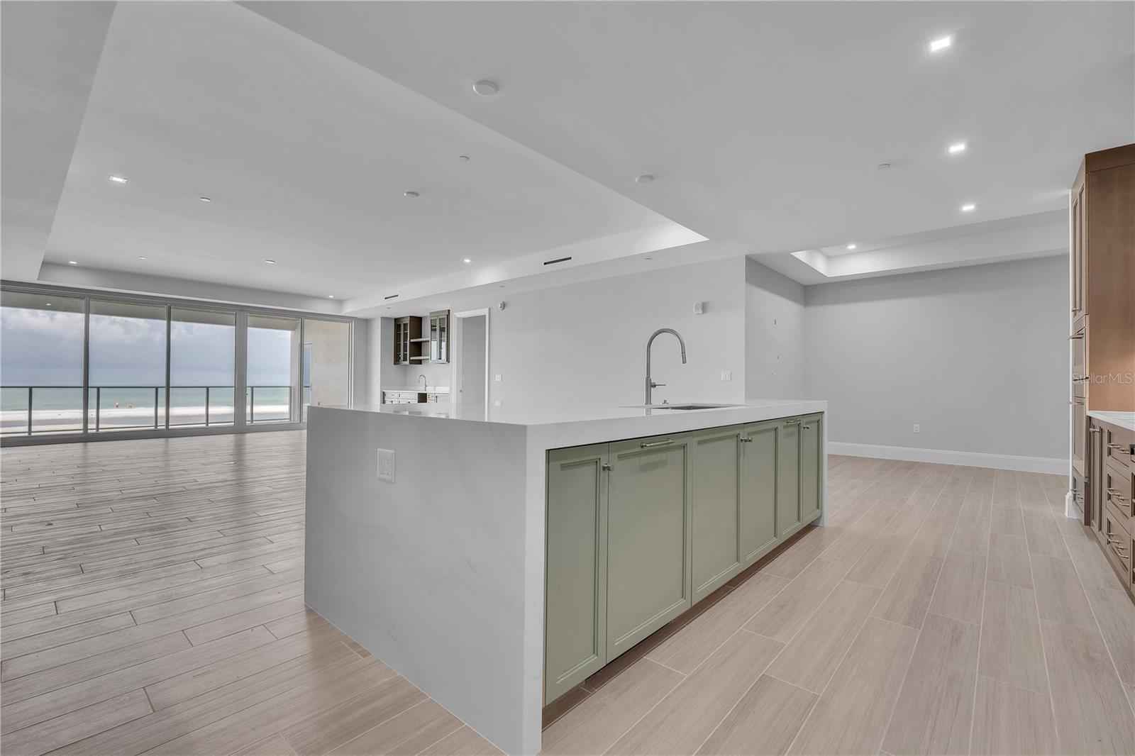70 Avenida Veneccia Unit 202, Sarasota, FL 34242