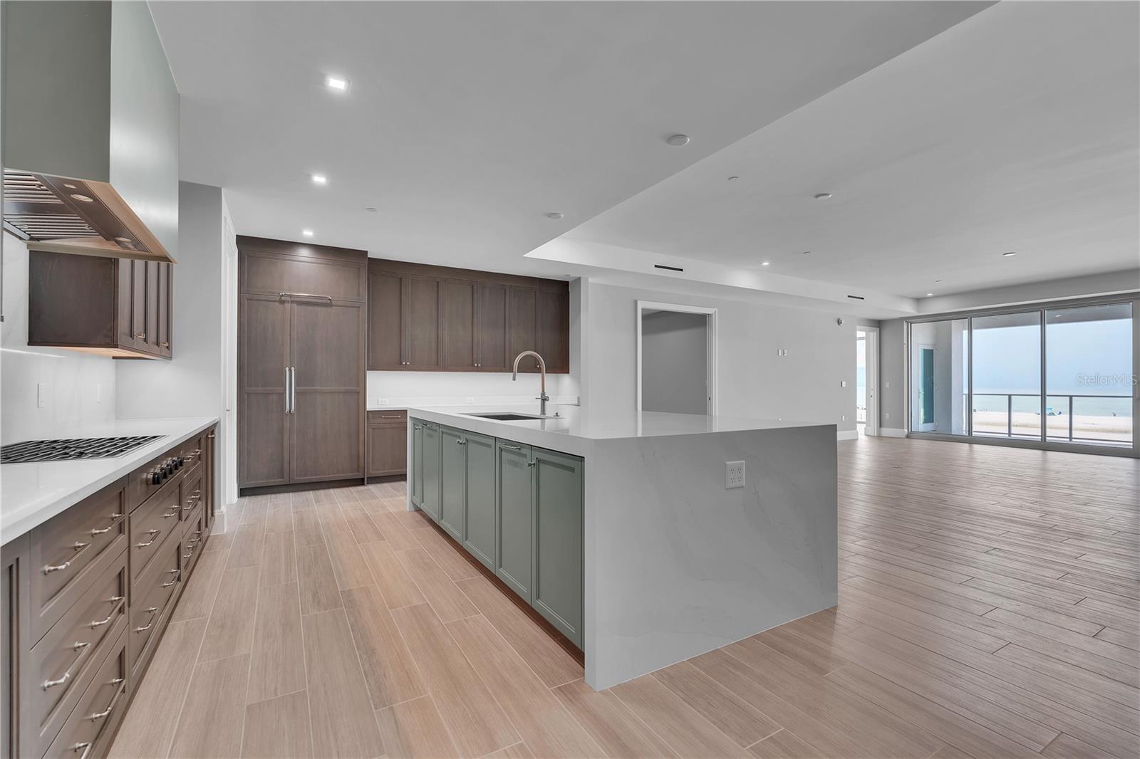 70 Avenida Veneccia Unit 202, Sarasota, FL 34242