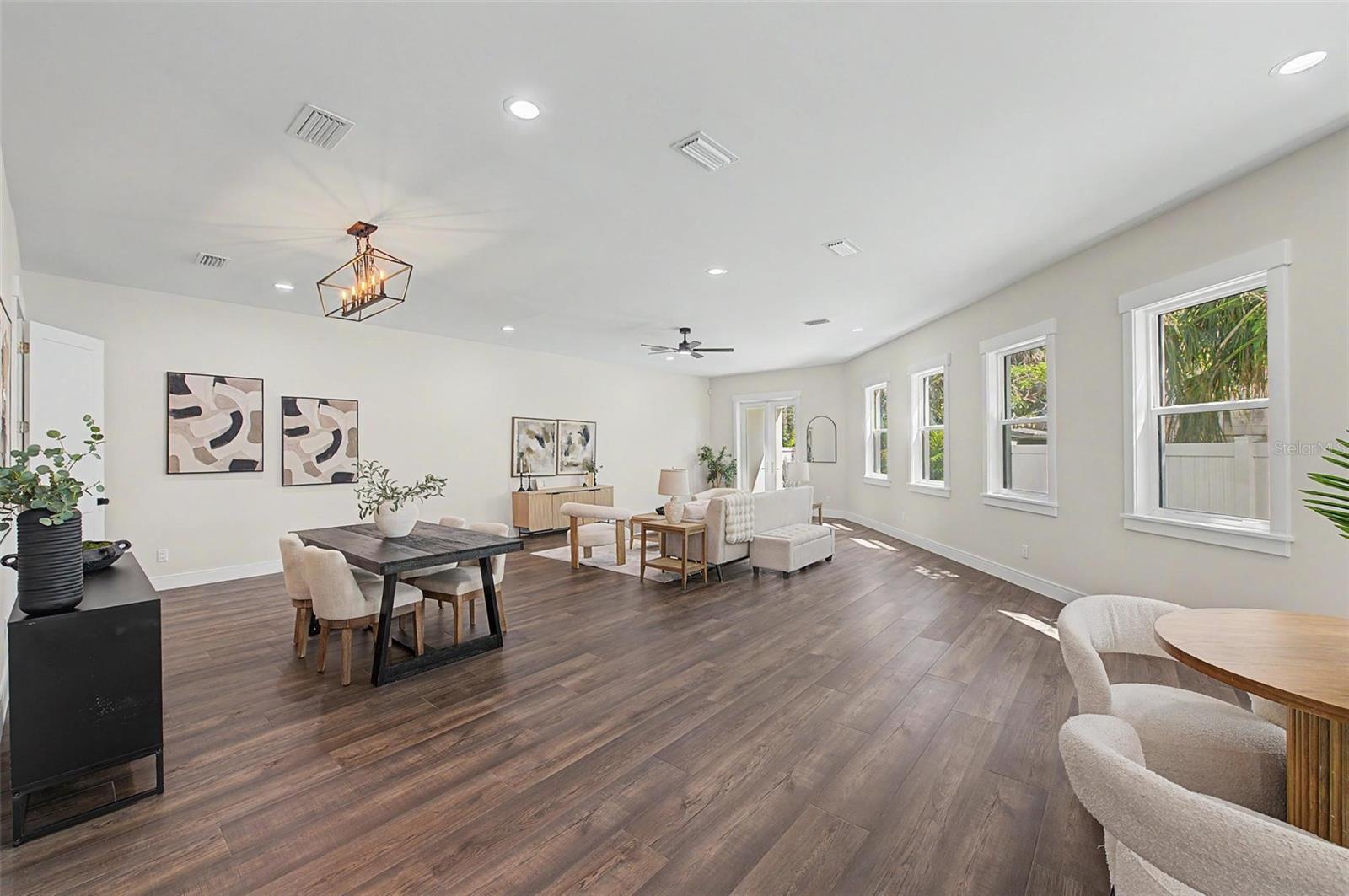 110 Arrawana Unit 2, Tampa, FL 33609