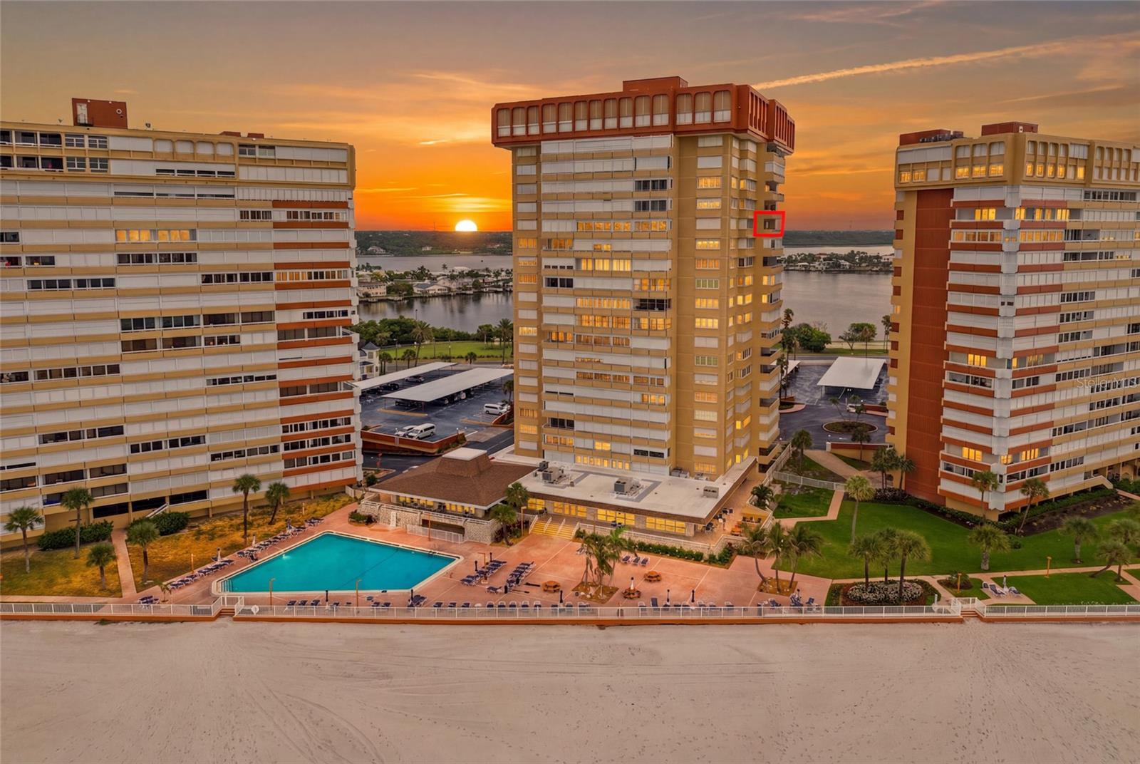 17920 Gulf Unit 1502, St Petersburg, FL 33708