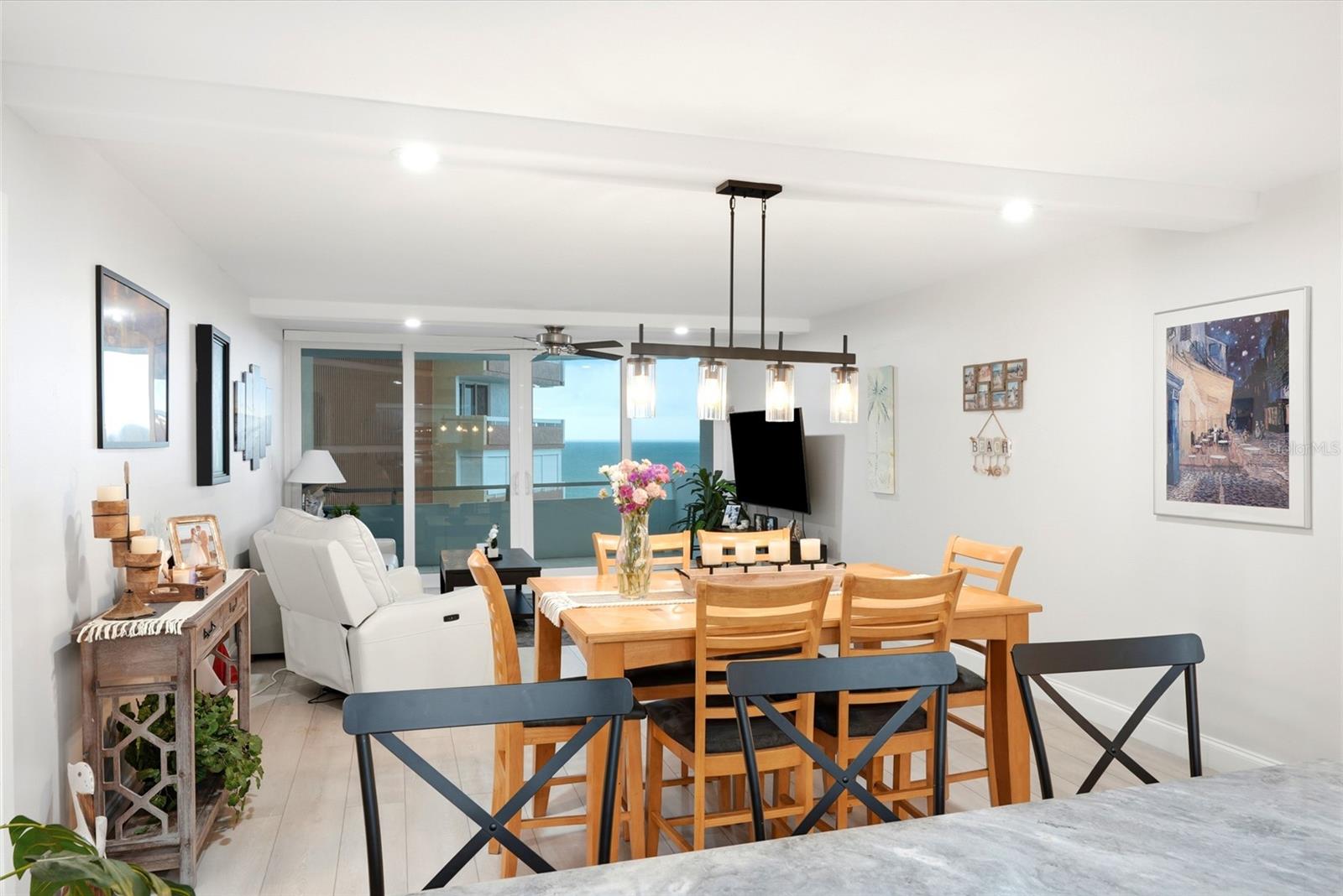 17920 Gulf Unit 1502, St Petersburg, FL 33708