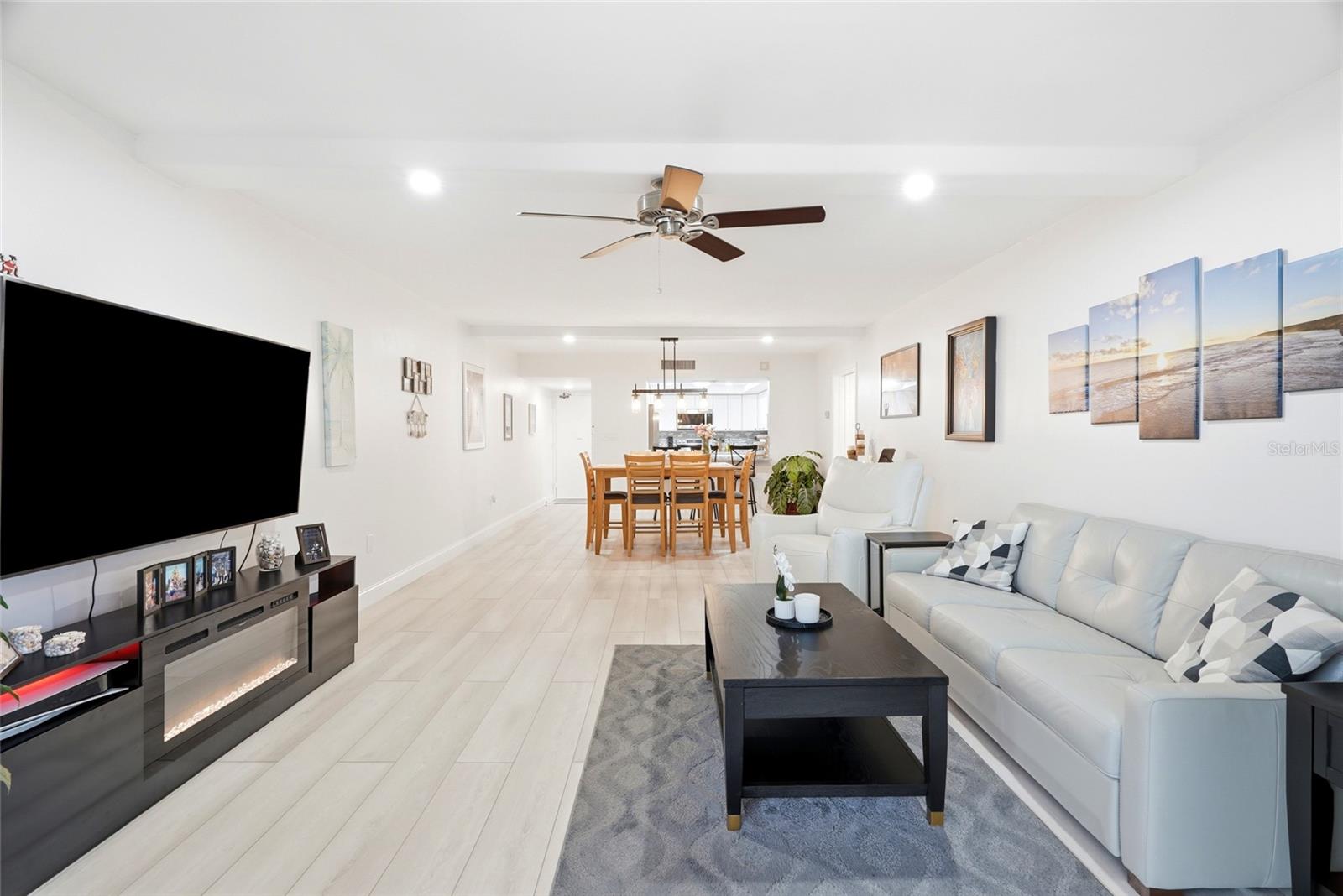 17920 Gulf Unit 1502, St Petersburg, FL 33708