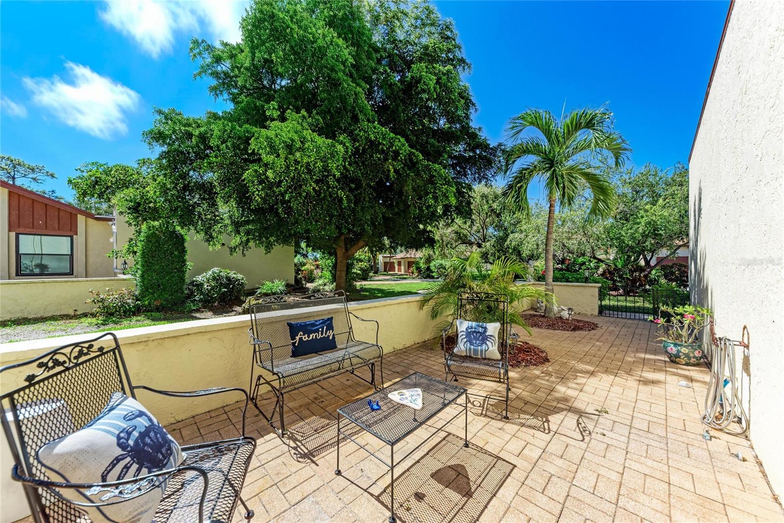 6207 Courtside Unit 23, Bradenton, FL 34210