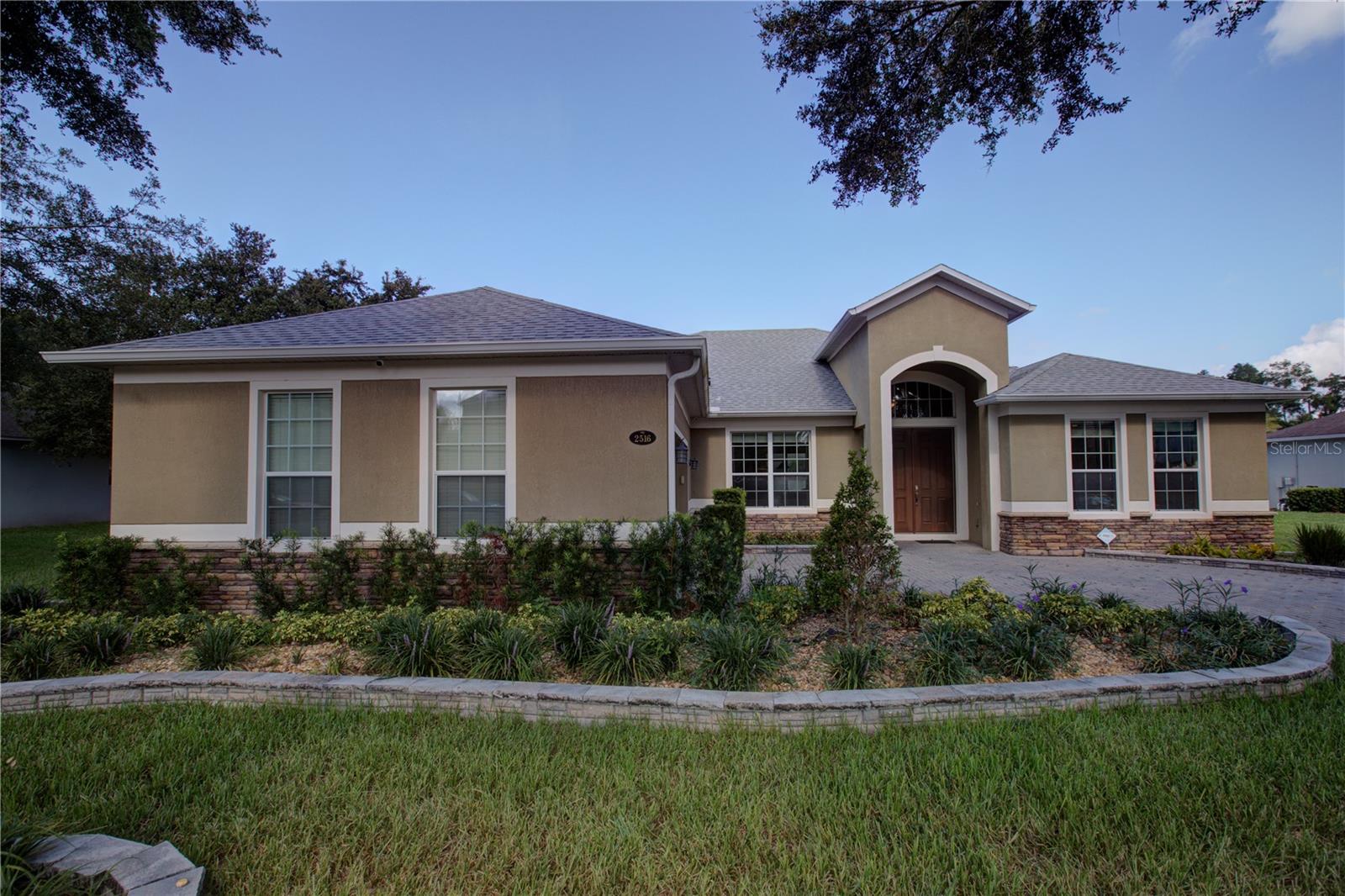 2516 Woodside Ridge, Apopka, FL 32712