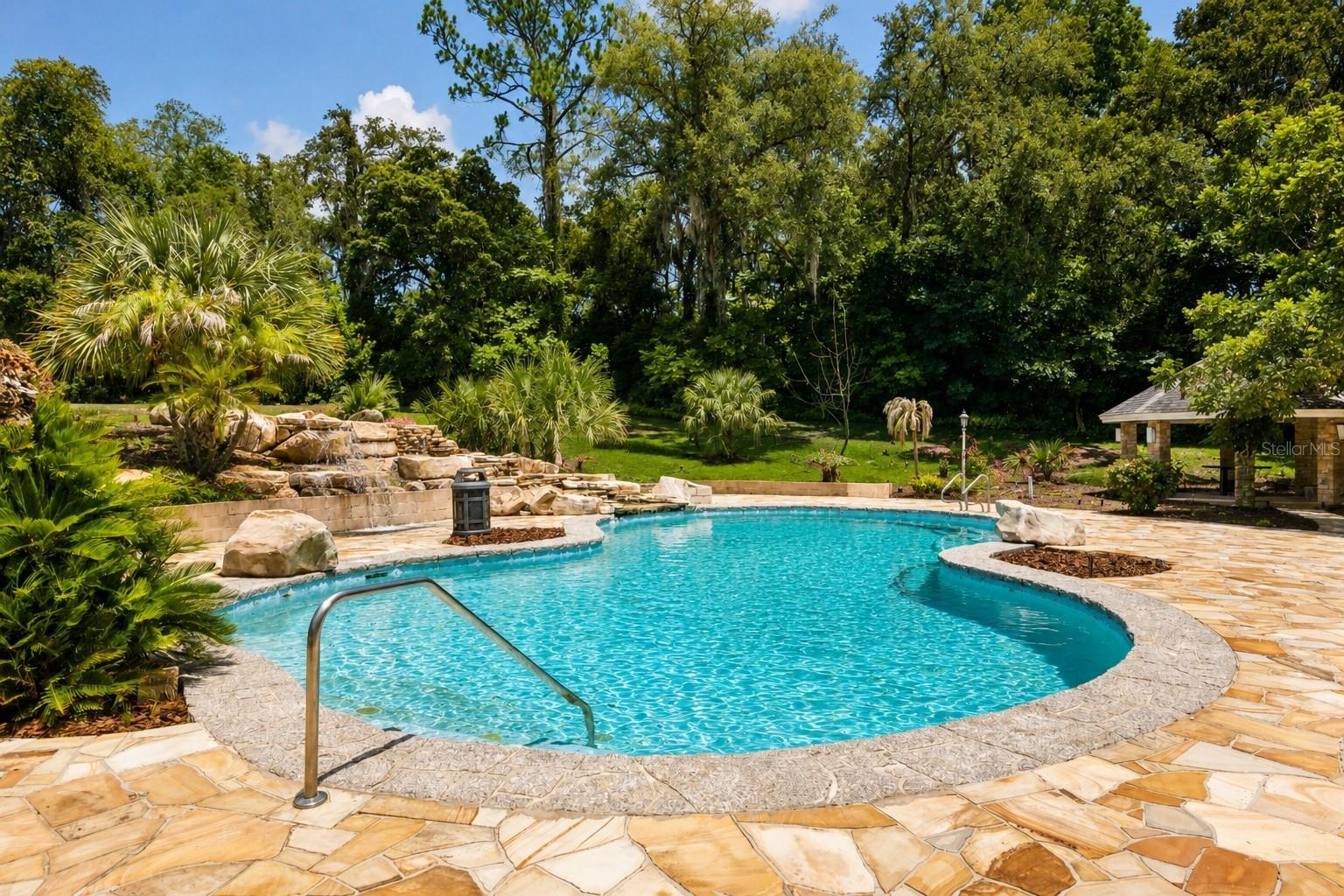 1041 Sweetwater Club, Longwood, FL 32779