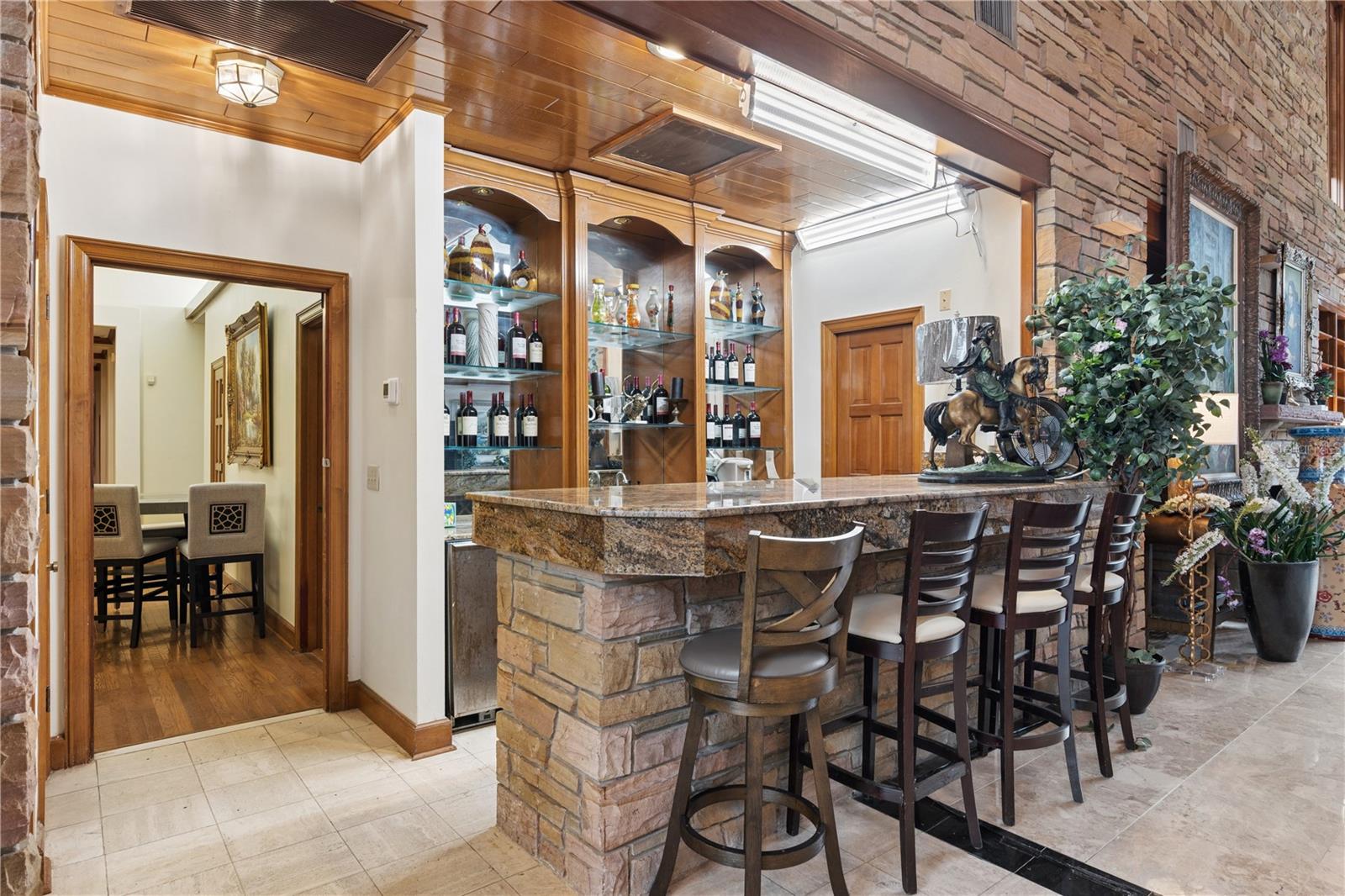 1041 Sweetwater Club, Longwood, FL 32779