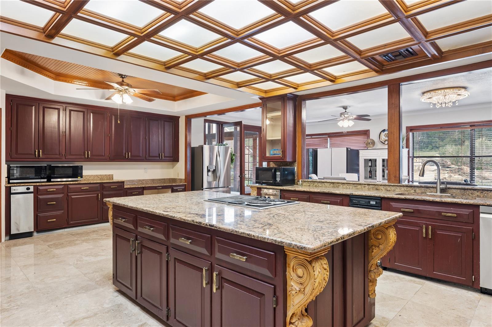 1041 Sweetwater Club, Longwood, FL 32779