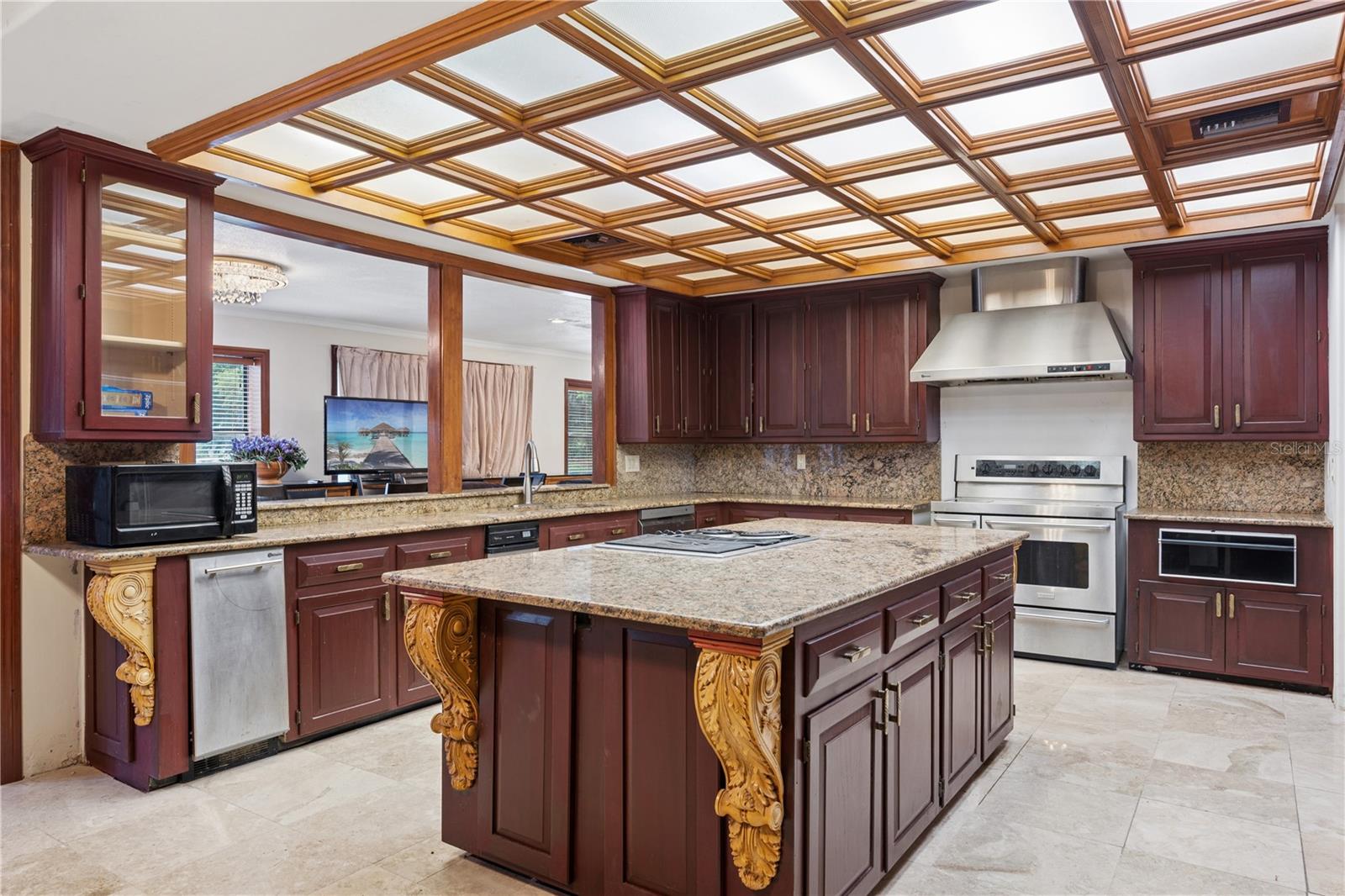 1041 Sweetwater Club, Longwood, FL 32779