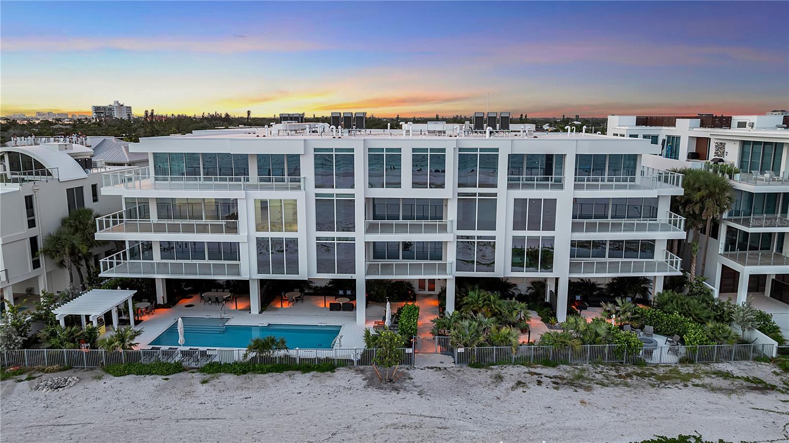 70 Avenida Veneccia Unit 204, Sarasota, FL 34242