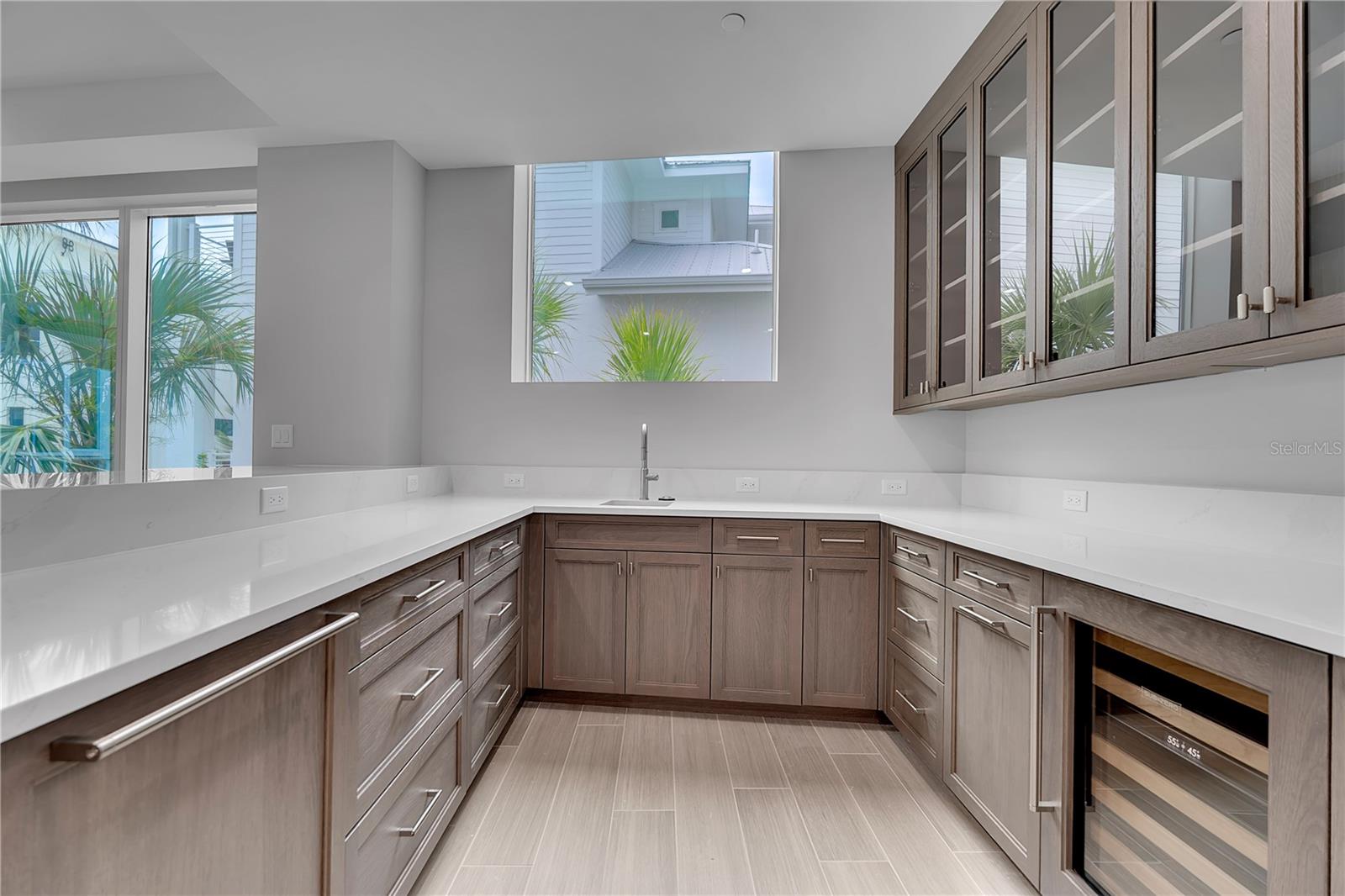 70 Avenida Veneccia Unit 204, Sarasota, FL 34242
