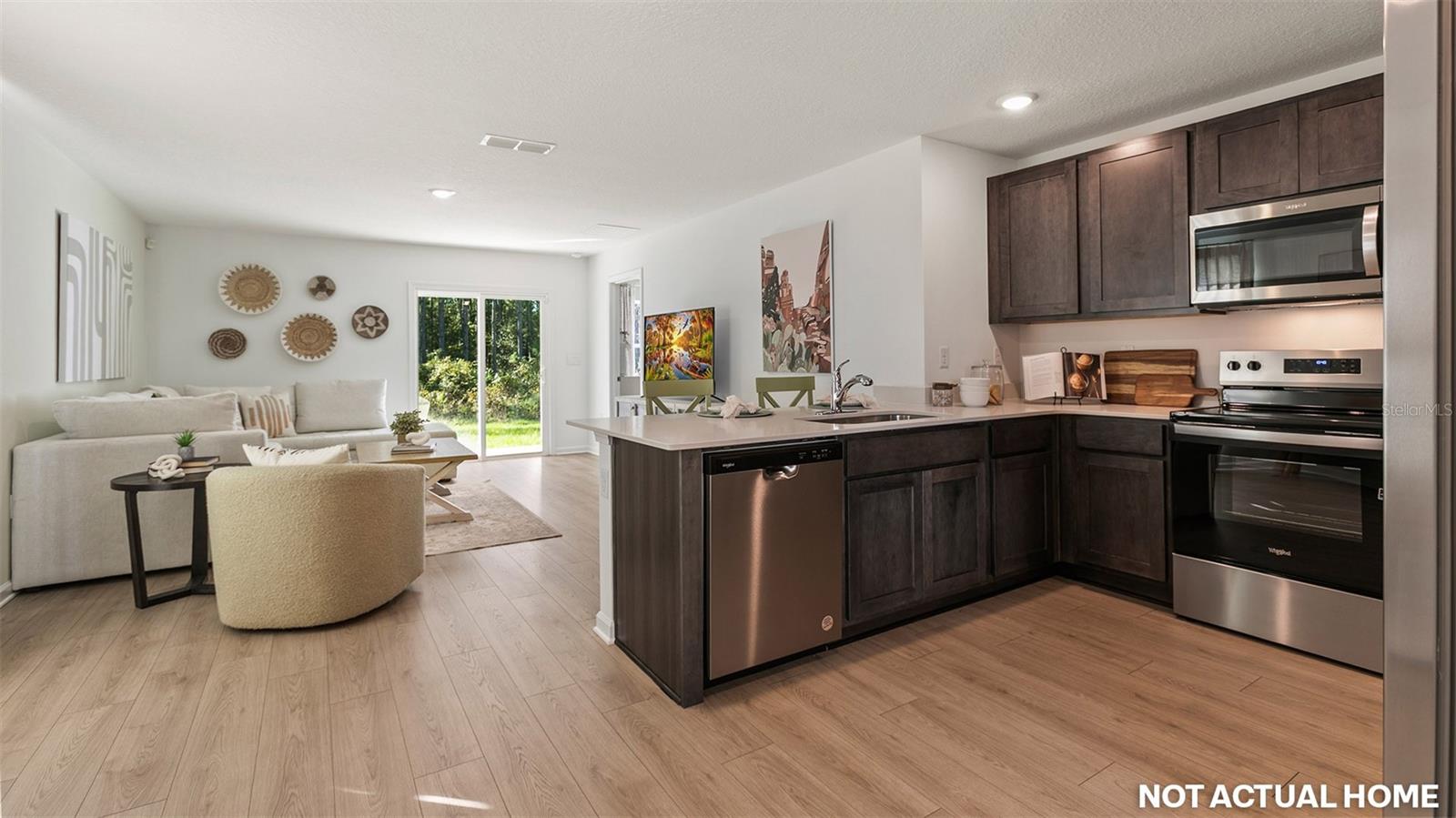 17 Flagstick, Bunnell, FL 32110