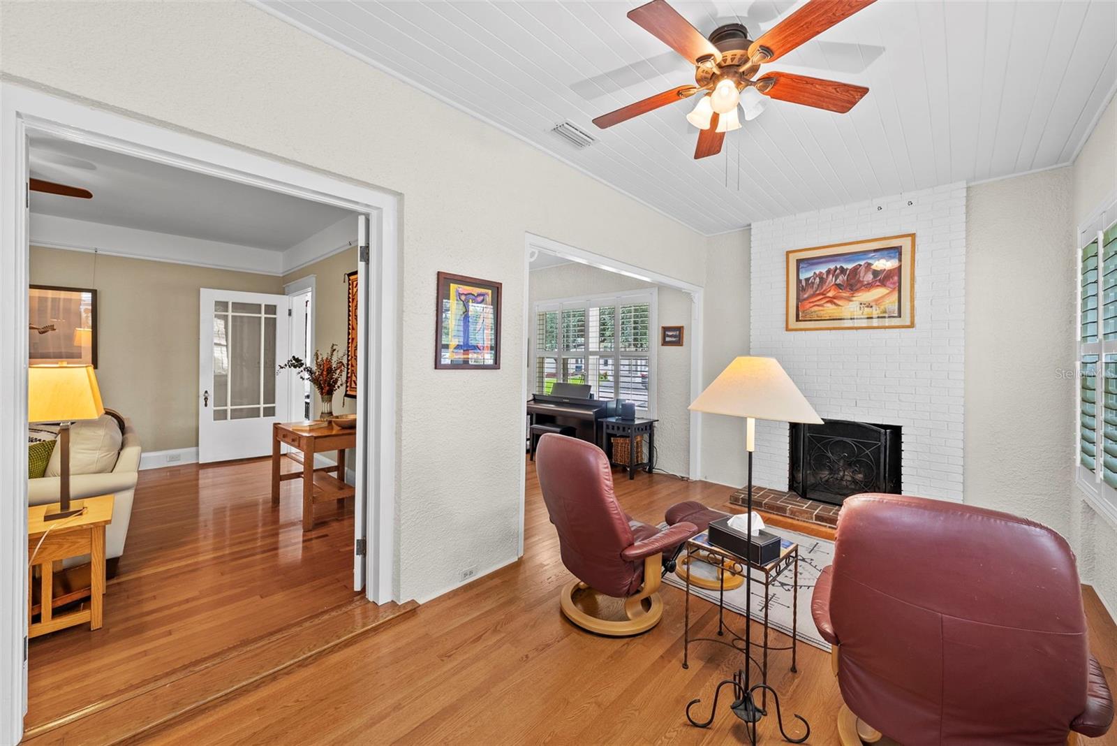 2915 Angeles, Tampa, FL 33629