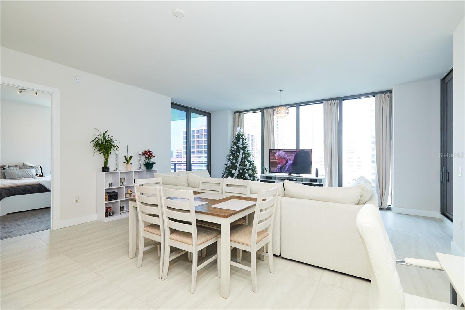 301 1st Unit 804, St Petersburg, FL 33701