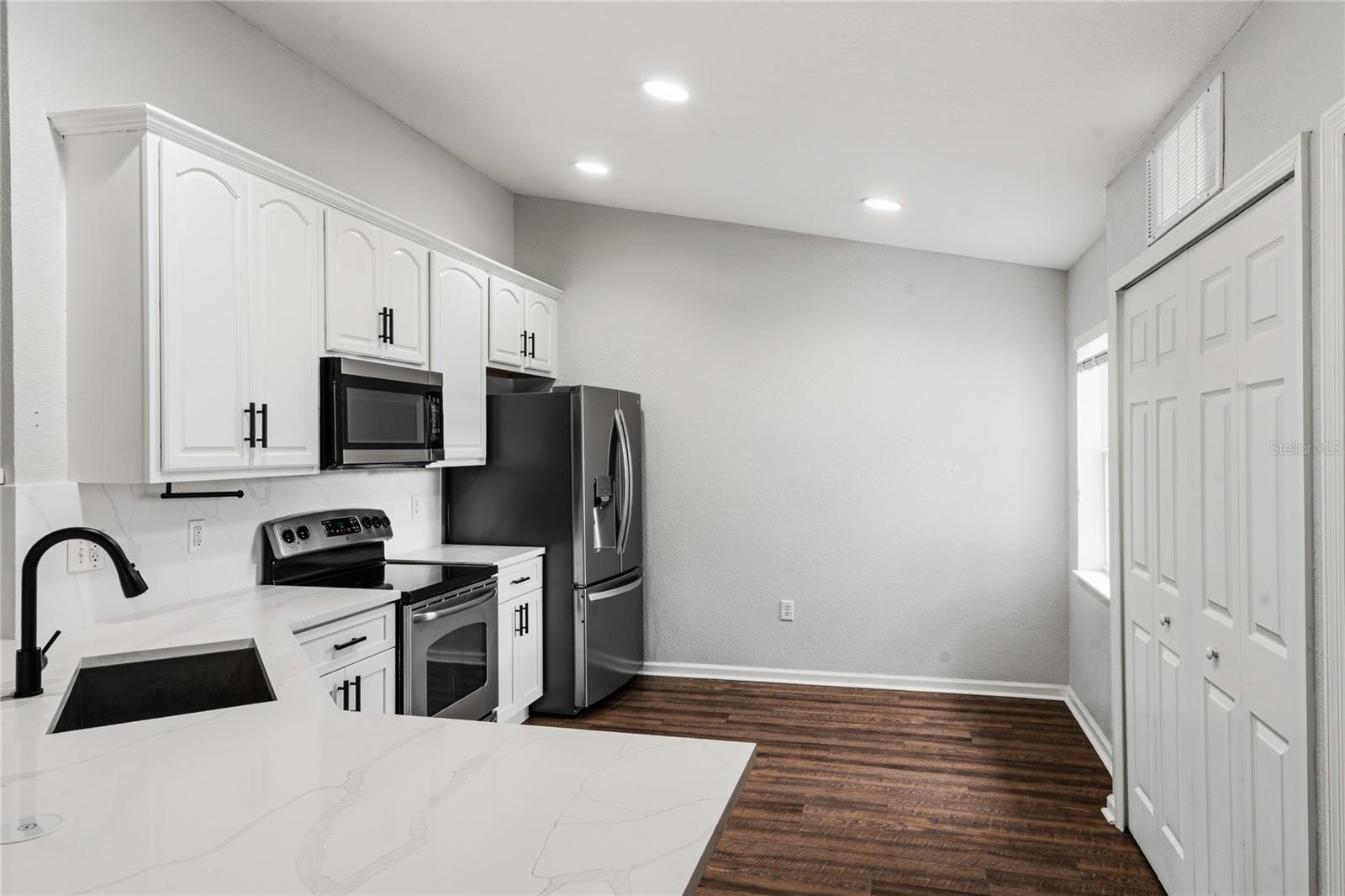 417 Hilgard Unit ., Sanford, FL 32771