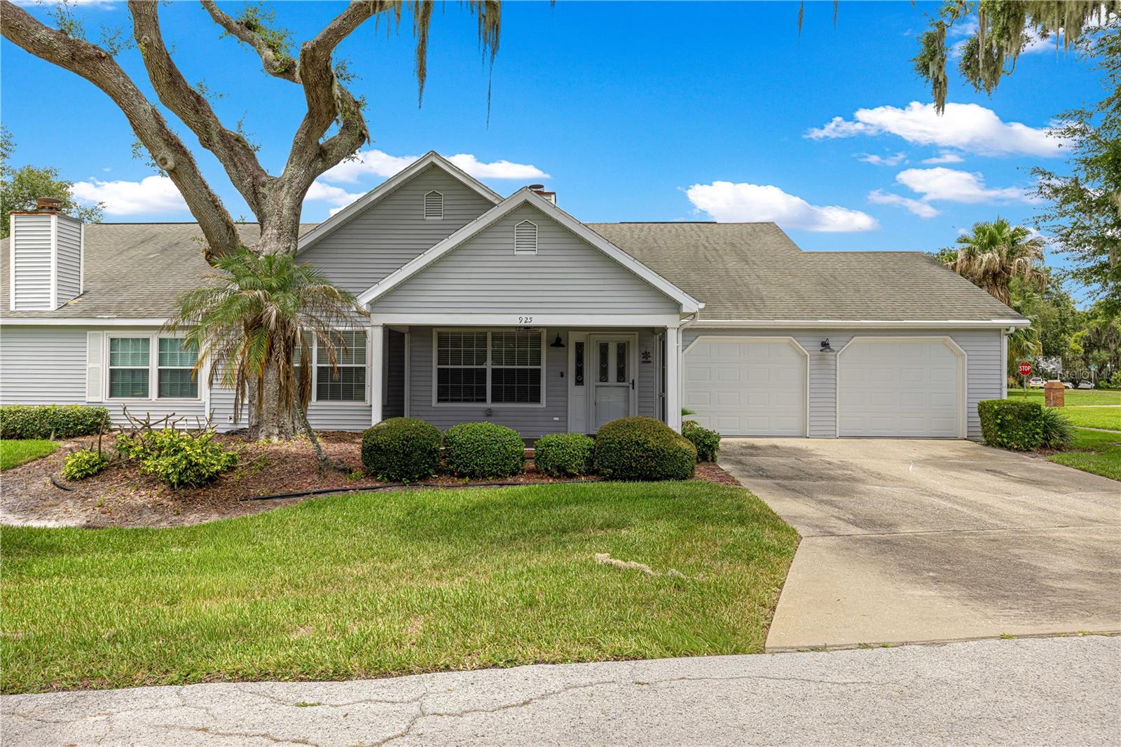 925 Beverly Harbors, Leesburg, FL 34748