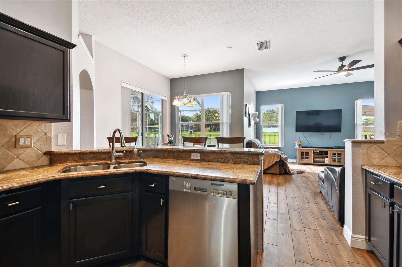 16920 Falconridge, Lithia, FL 33547