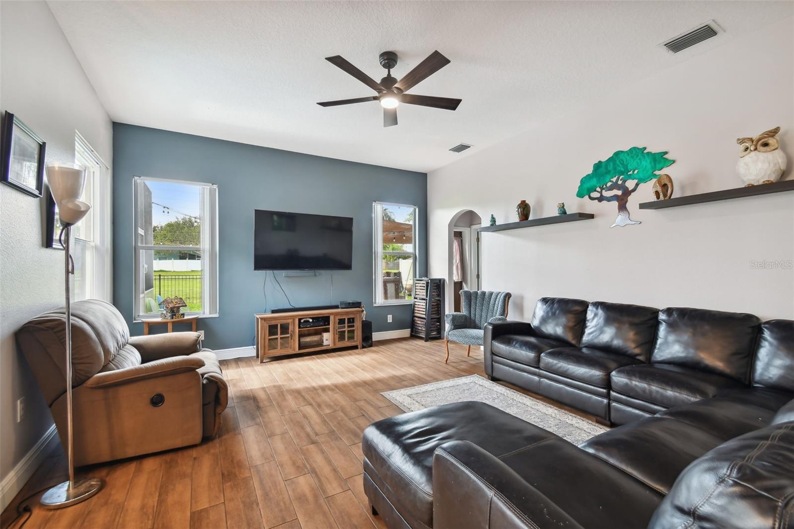 16920 Falconridge, Lithia, FL 33547