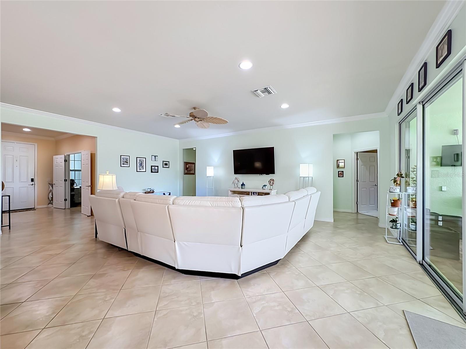 6149 Abaco, Sarasota, FL 34238