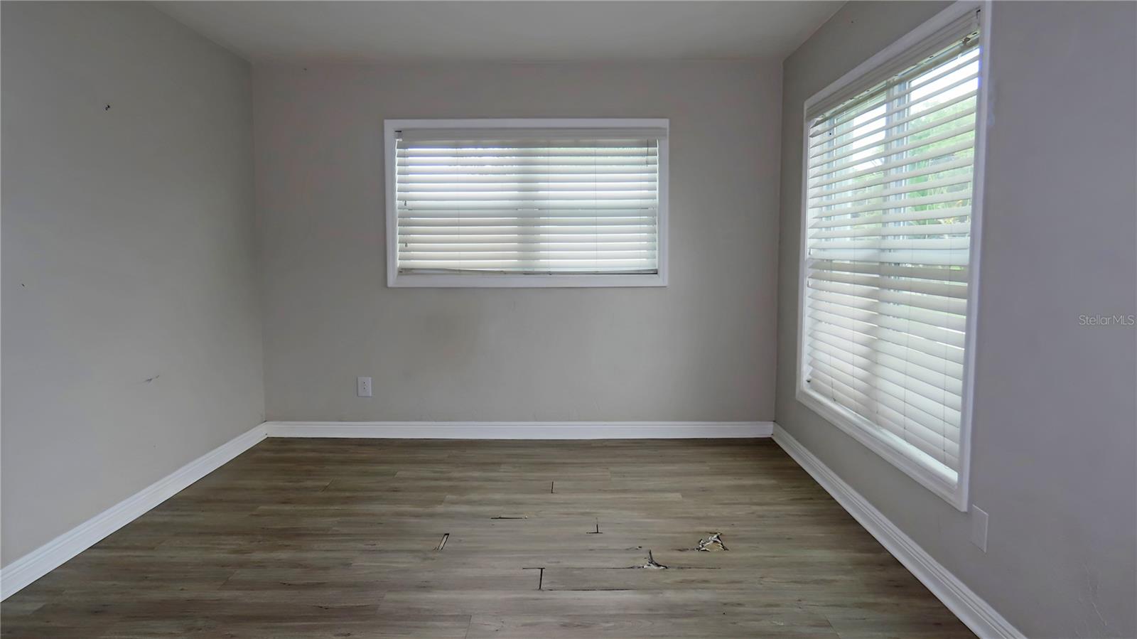 6543 34th, St Petersburg, FL 33710