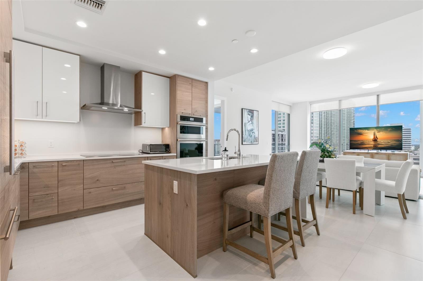 301 1st Unit 1204, St Petersburg, FL 33701