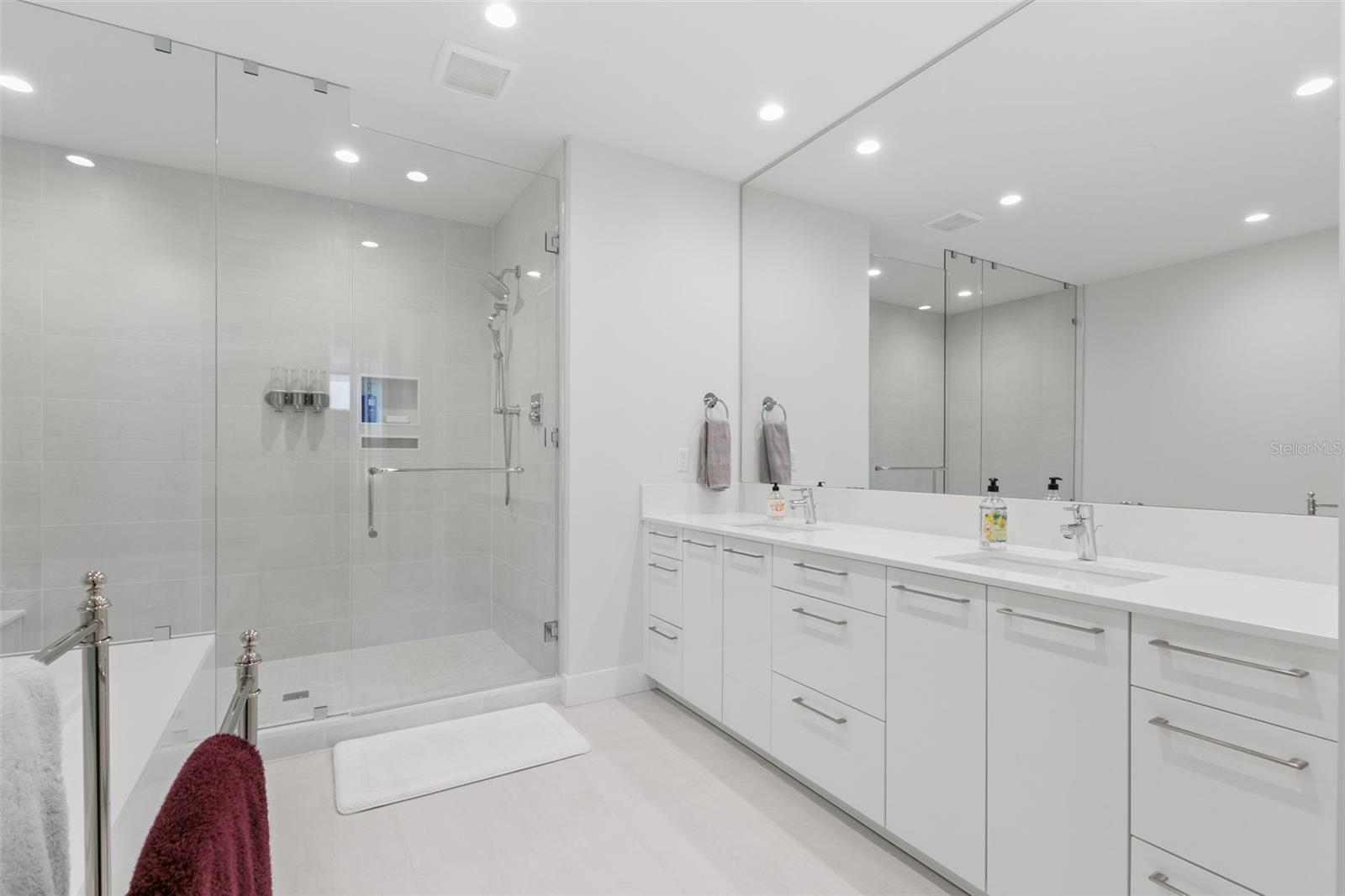 301 1st Unit 1204, St Petersburg, FL 33701