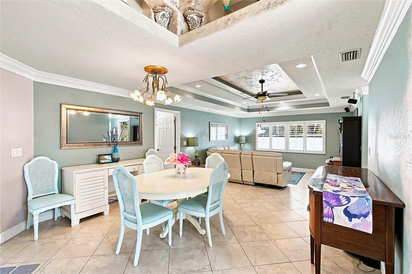 652 Elm, Englewood, FL 34223