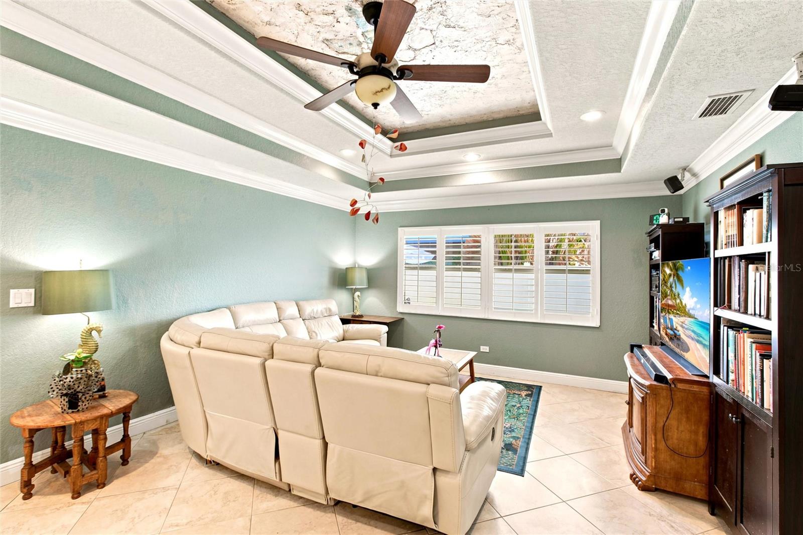 652 Elm, Englewood, FL 34223