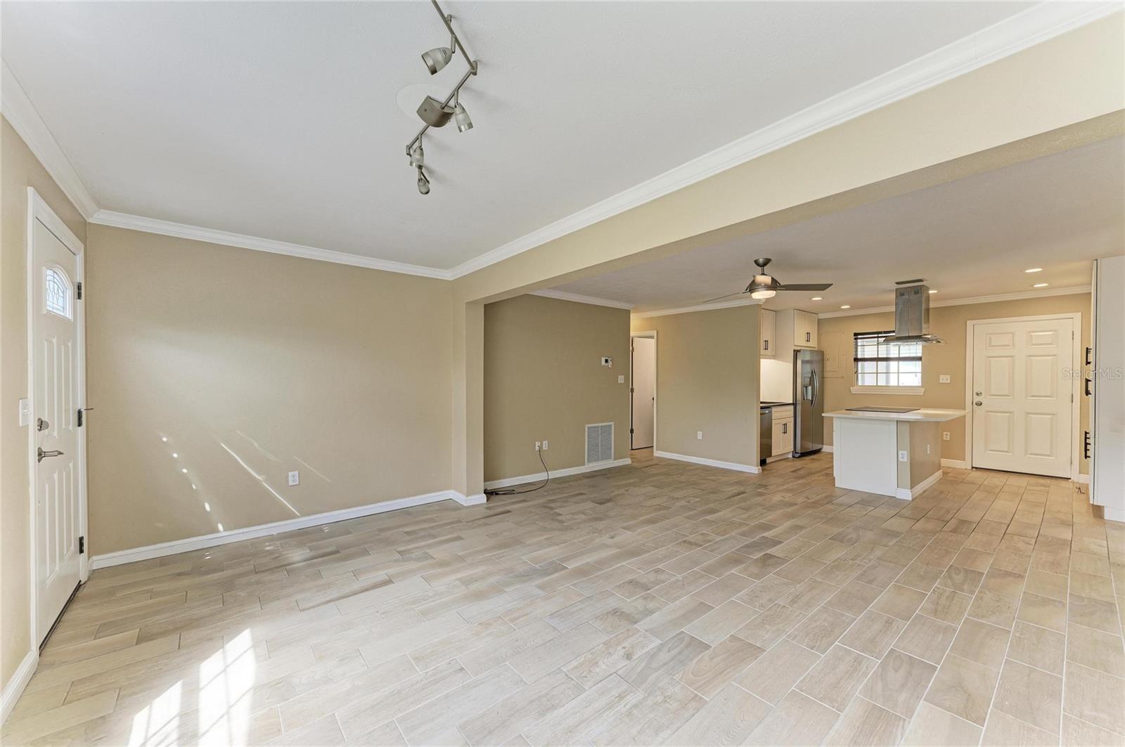 1300 Loma Linda, Sarasota, FL 34239