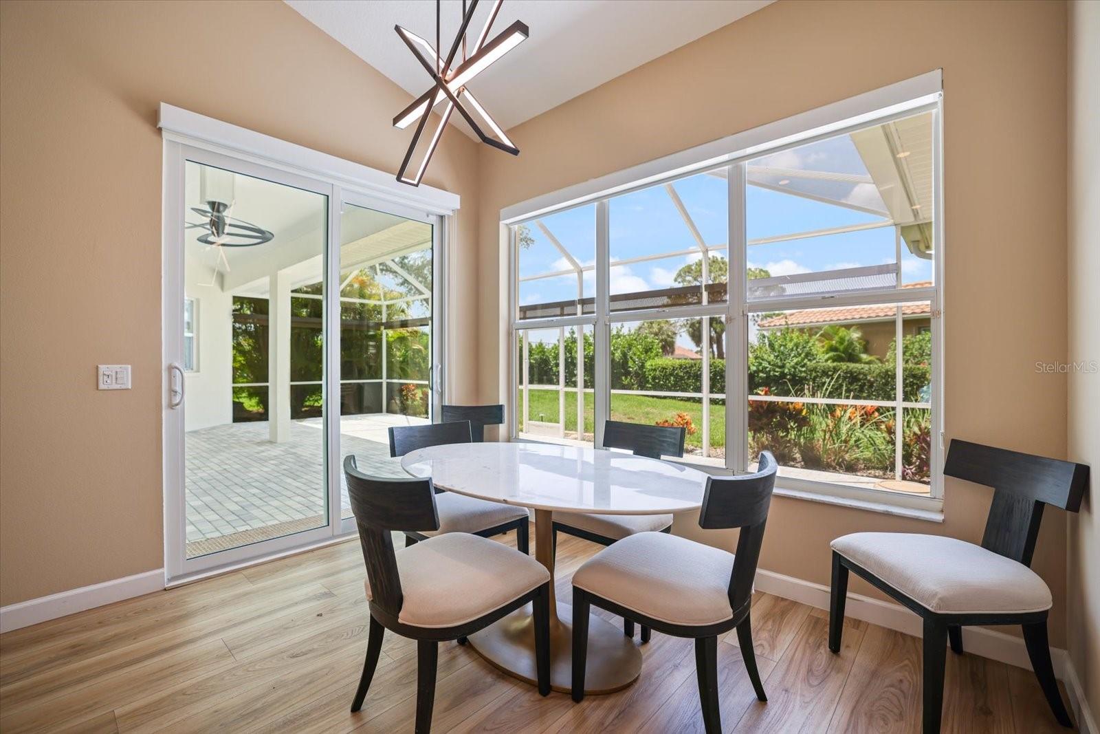 567 Lake of the Woods, Venice, FL 34293