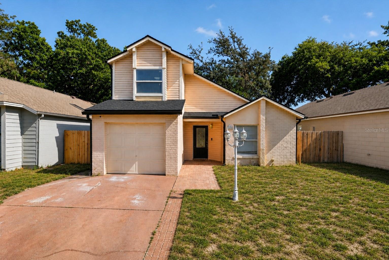 1243 Pin Oak, Apopka, FL 32703