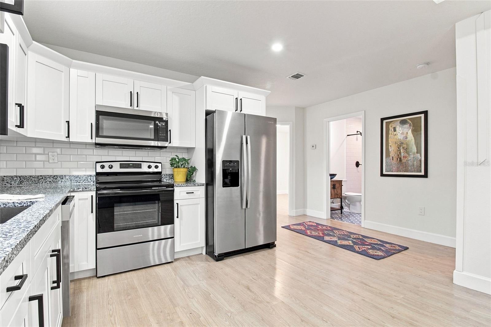 2004 Broad, Tampa, FL 33610