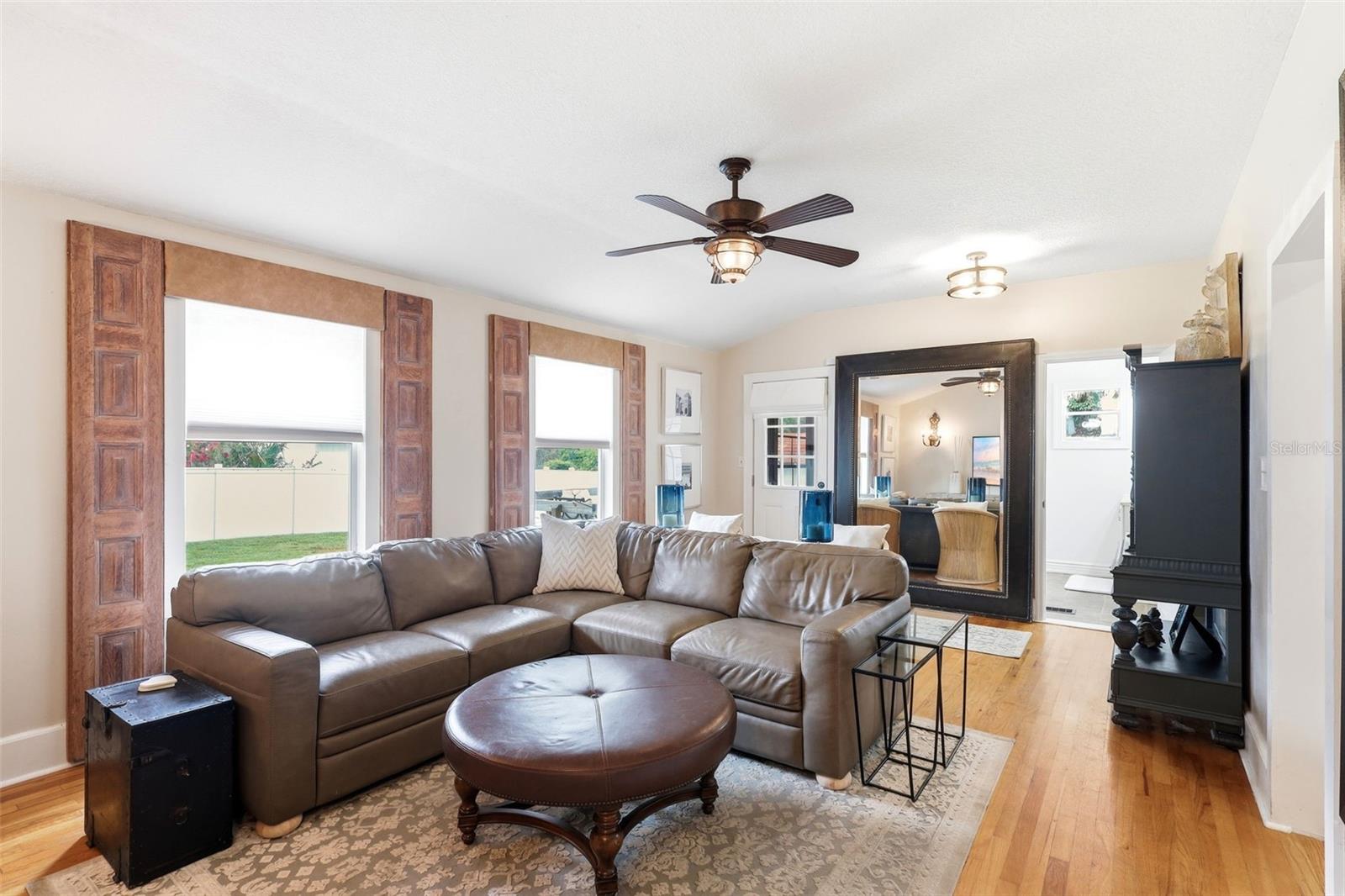 47 Davis, Umatilla, FL 32784