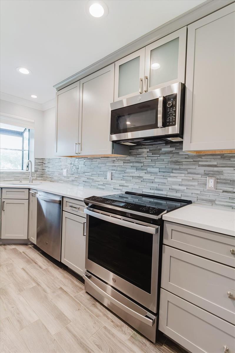 2073 Skimmer Unit 222, Clearwater, FL 33762