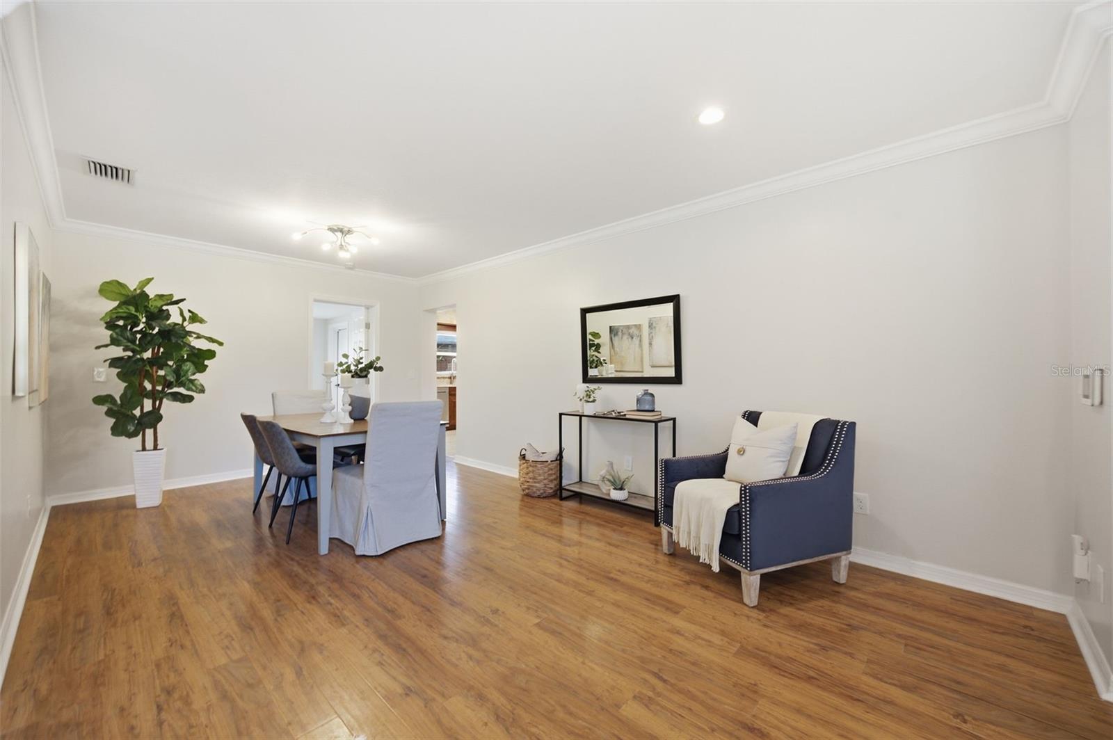 2051 Magnolia, Clearwater, FL 33764